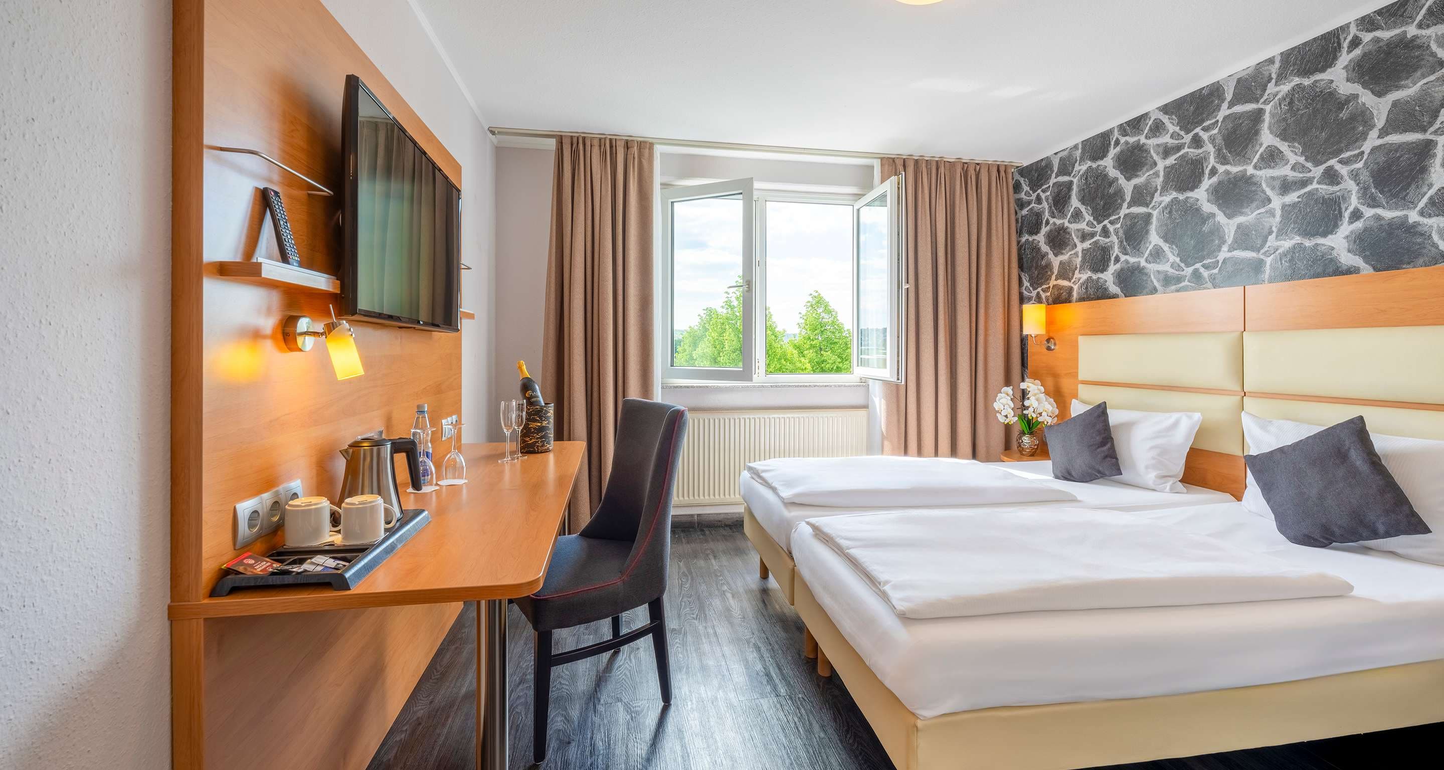 PLAZA INN Stuttgart Airport Messe