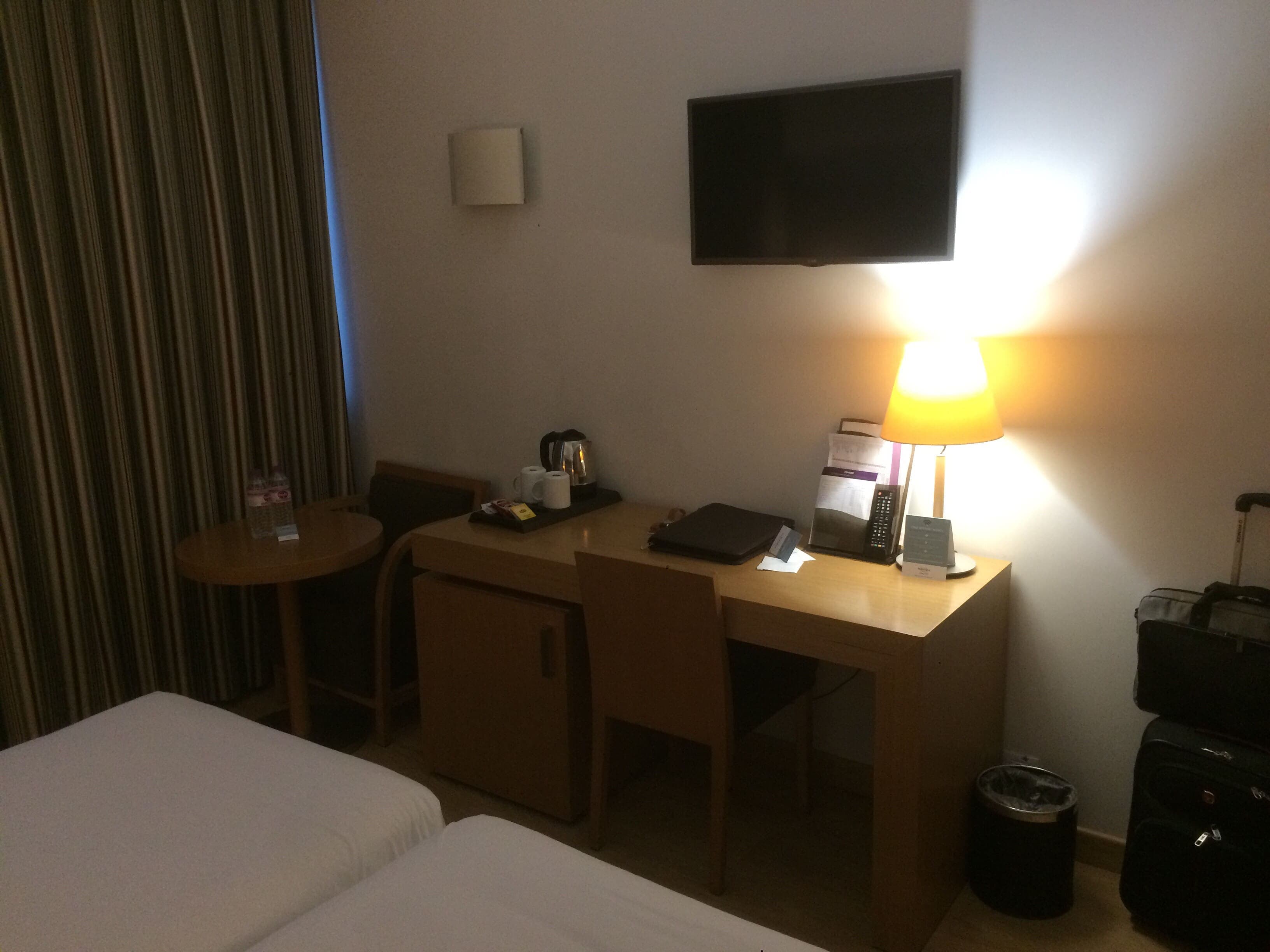 Lisboa Almada Hotel Ansicht 9