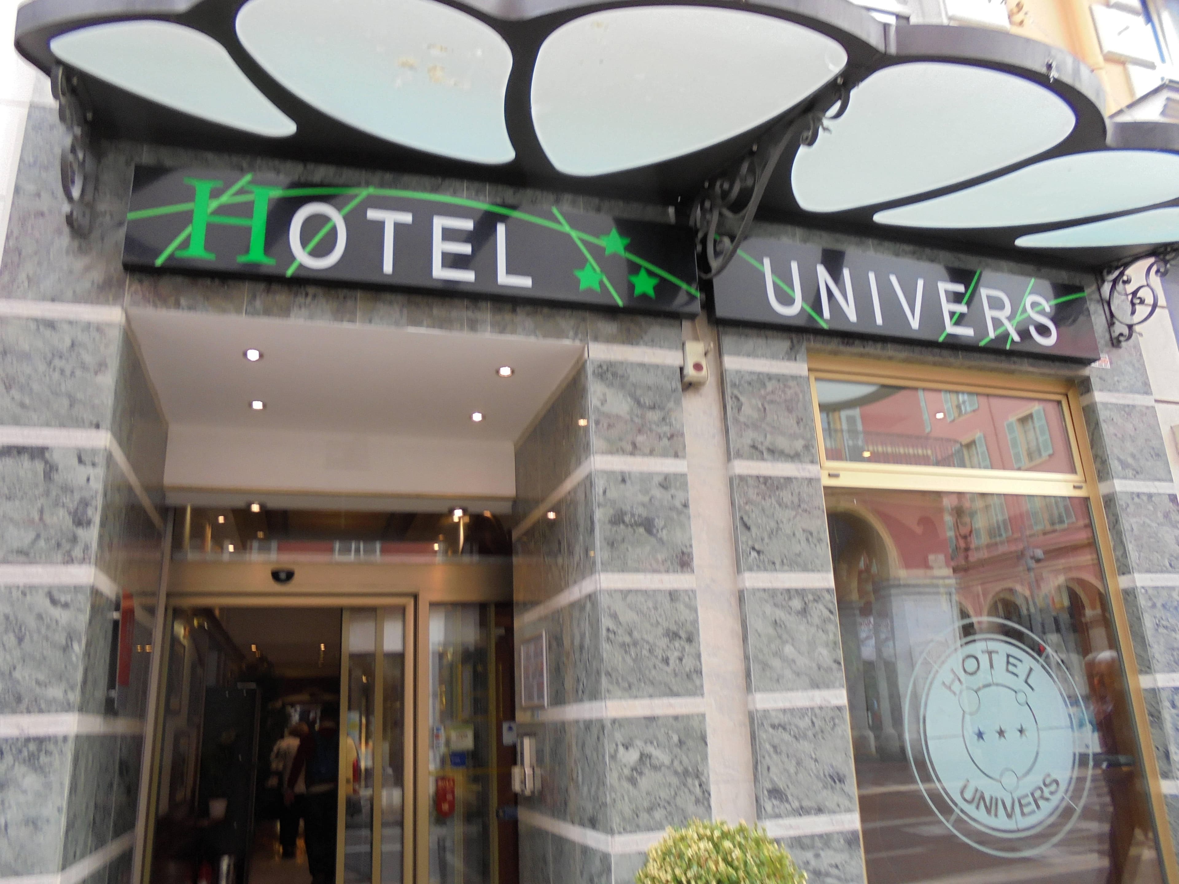 Hotel Univers Ansicht 2