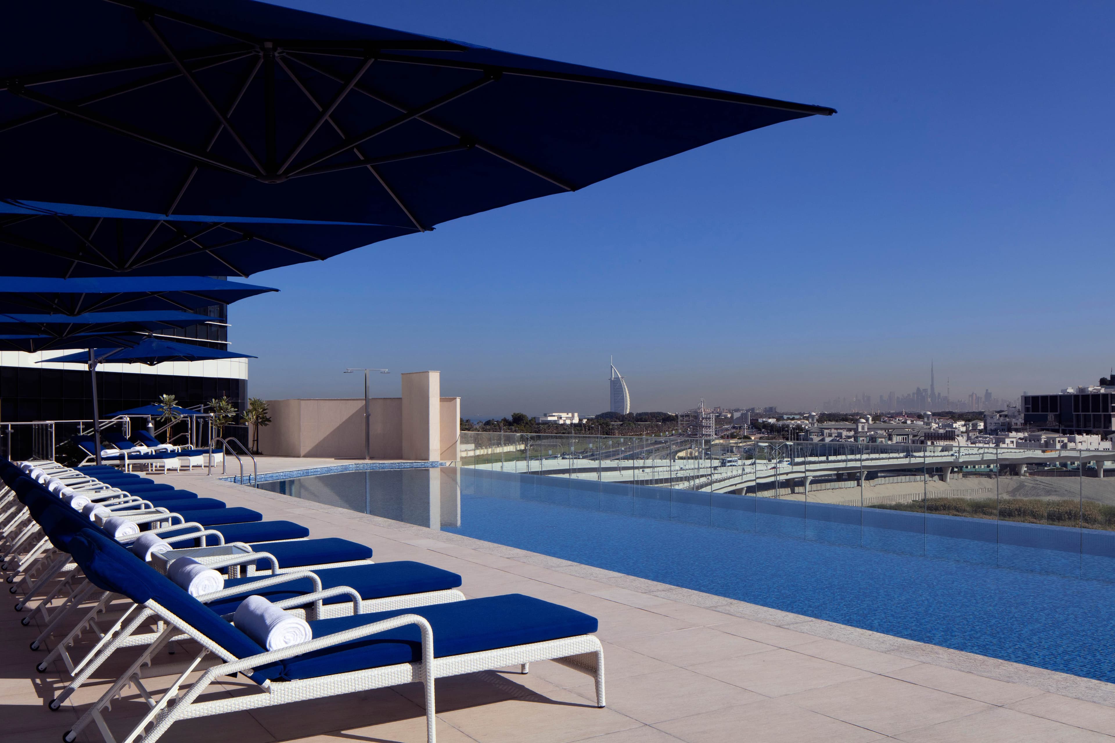 Avani Plus Palm View Dubai Hotel & Suites Ansicht 3