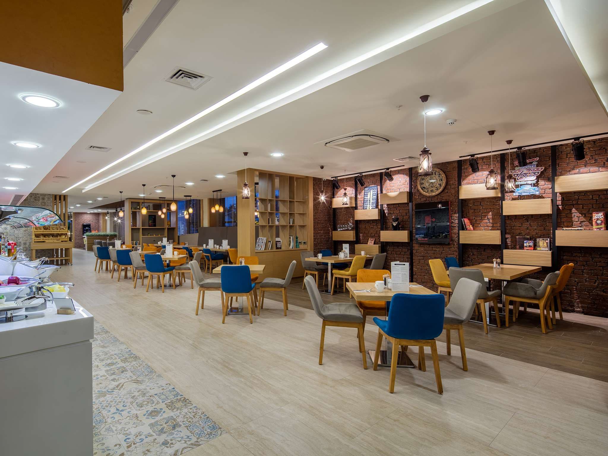 Holiday Inn Antalya - Lara Ansicht 7