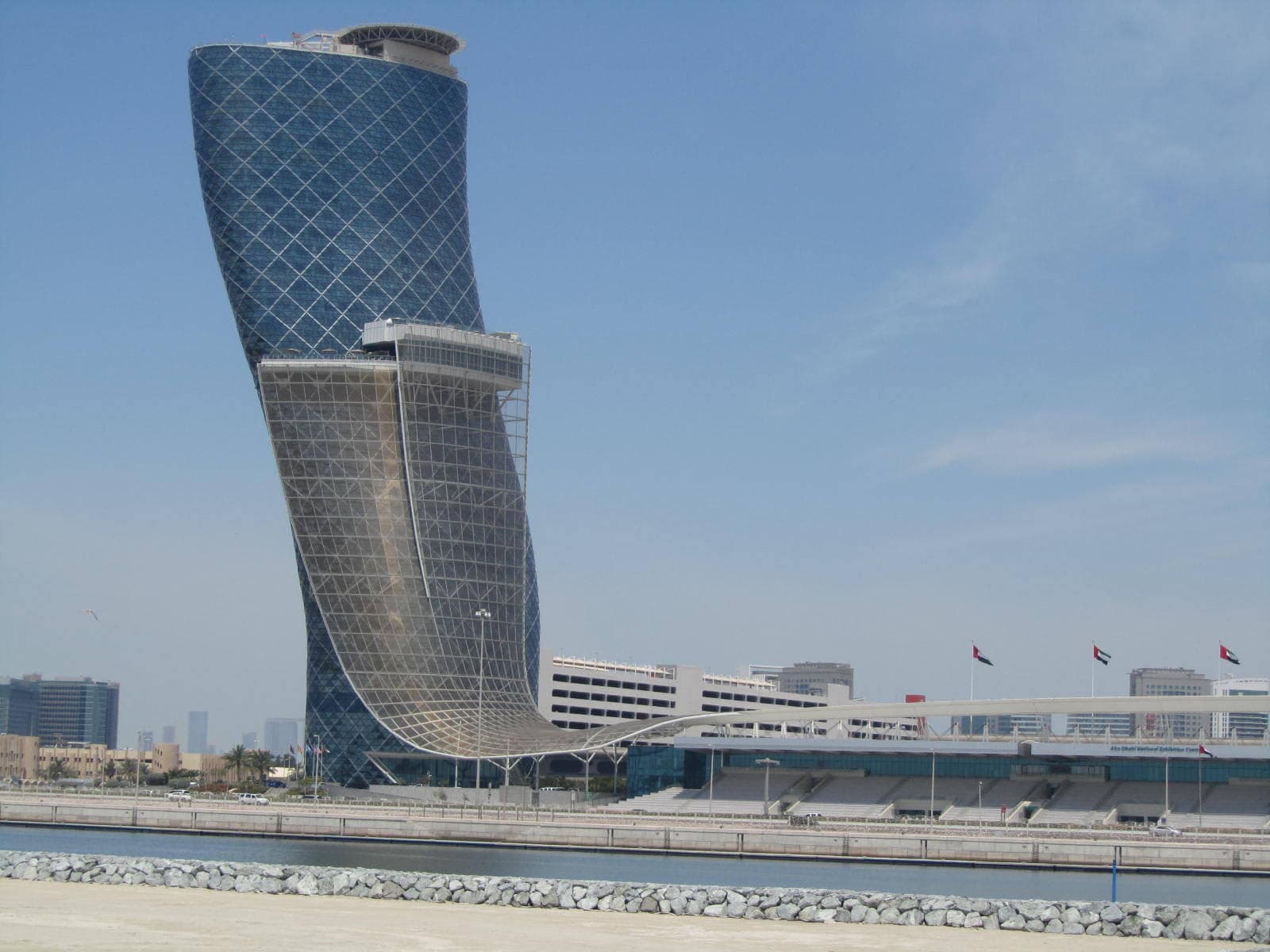 Andaz Capital Gate Abu Dhabi - a concept by Hyatt Ansicht 2