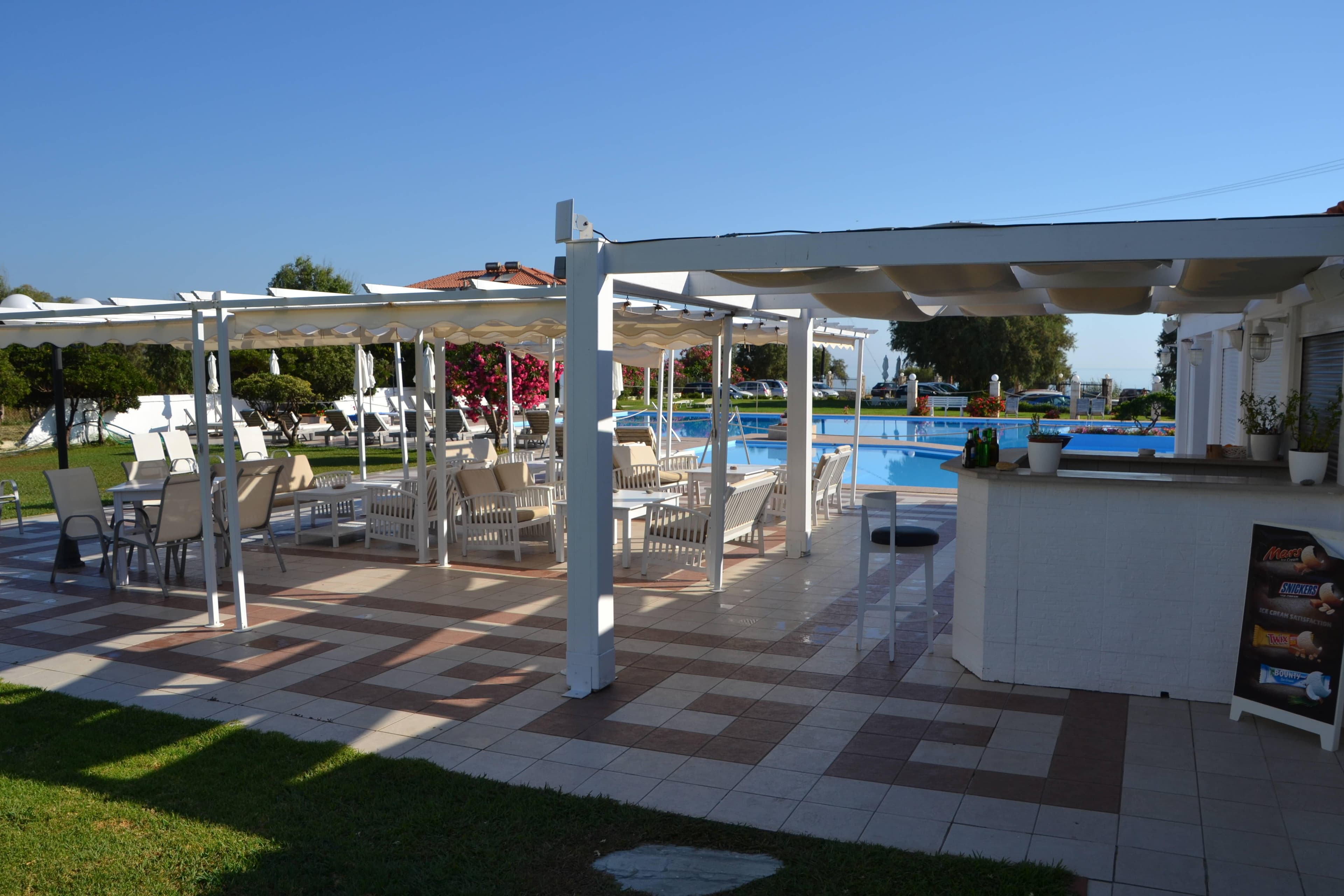 Mrs Chryssana Beach Hotel Ansicht 9