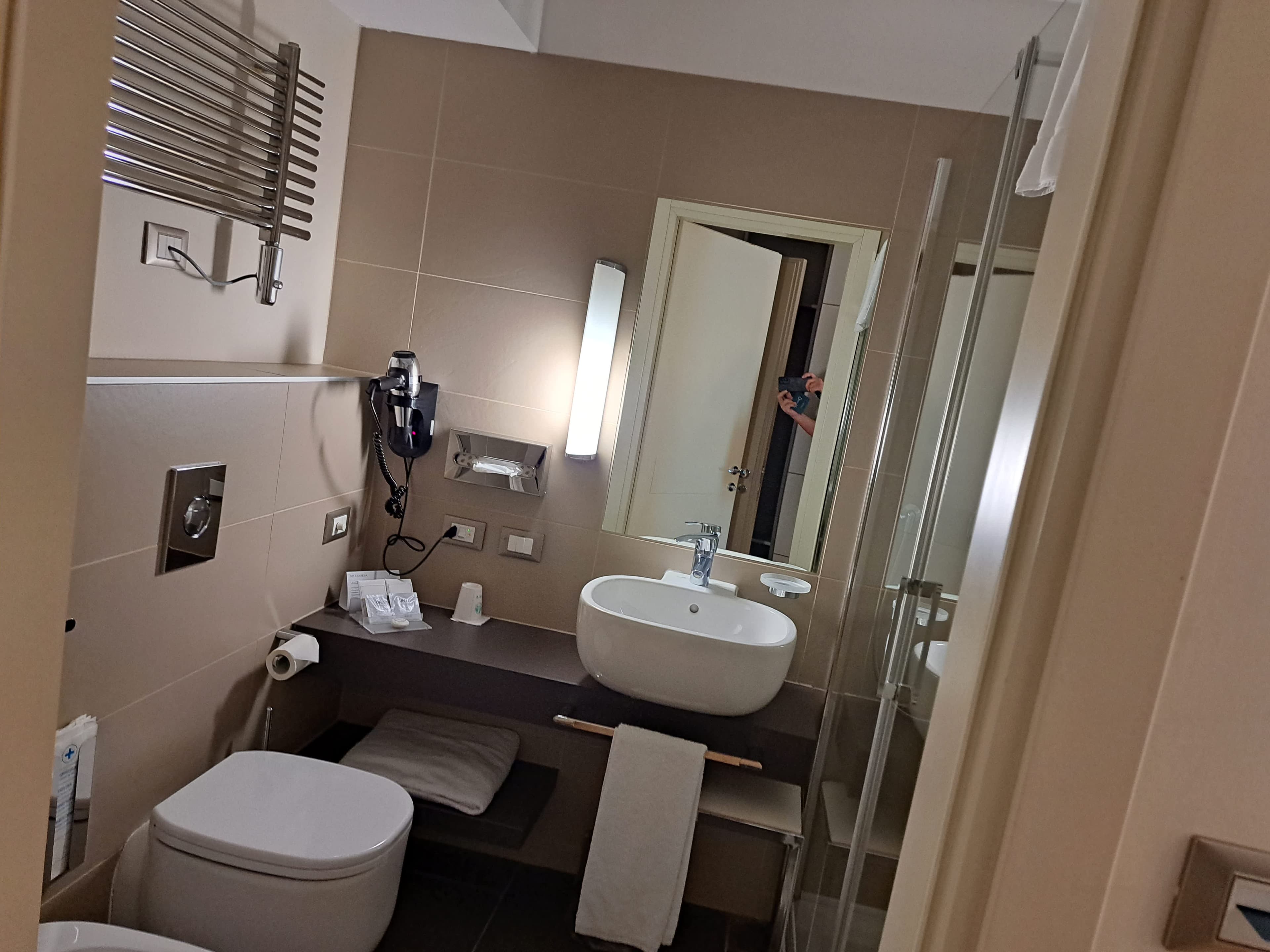 UNAHOTELS Bologna Fiera Ansicht 9