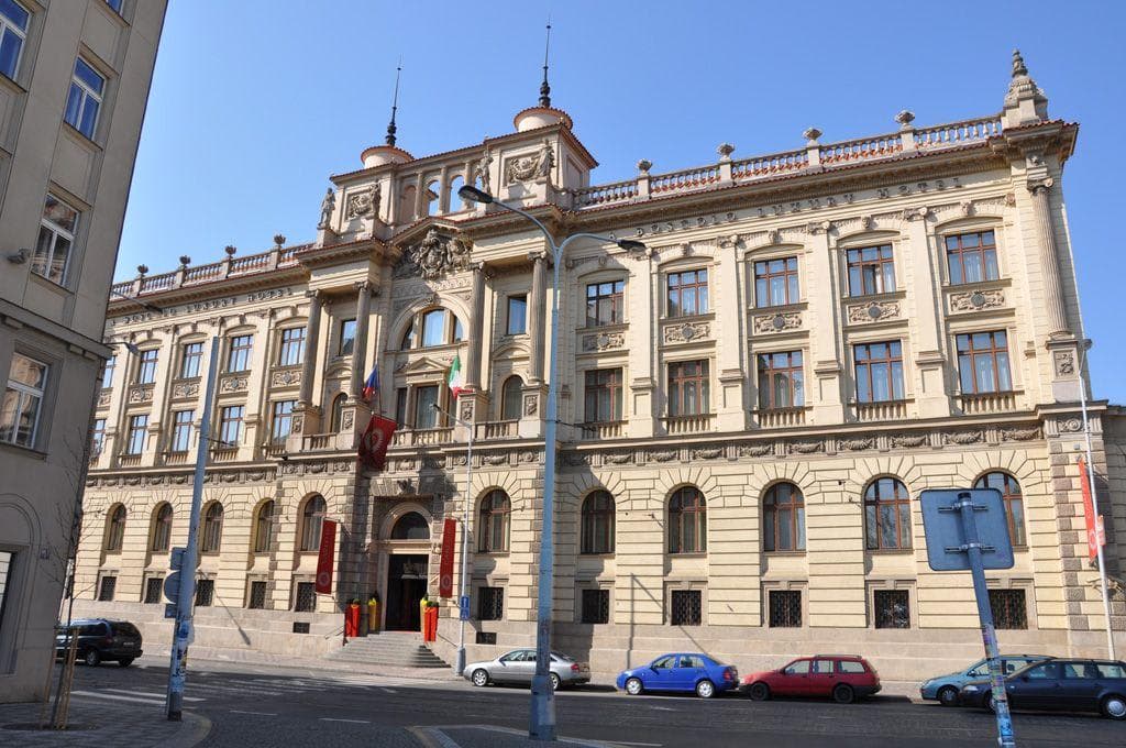 NH Collection Prague Carlo IV Ansicht 2