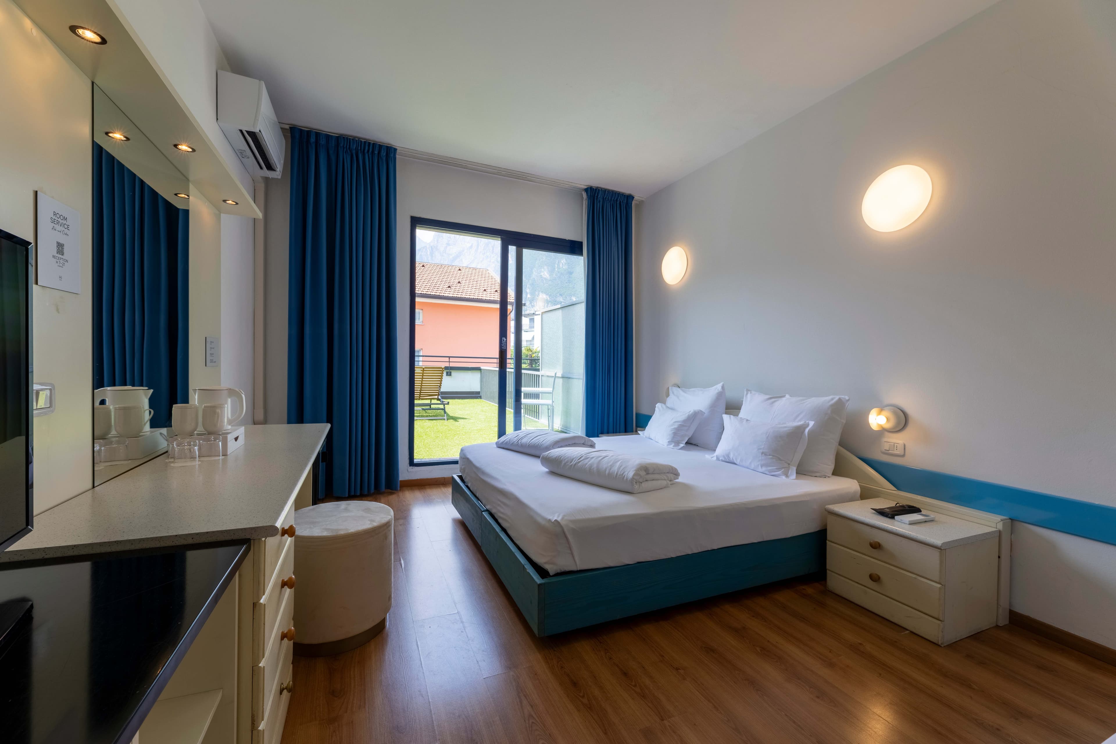 Hi Hotels Riva - Lakeview Ansicht 5