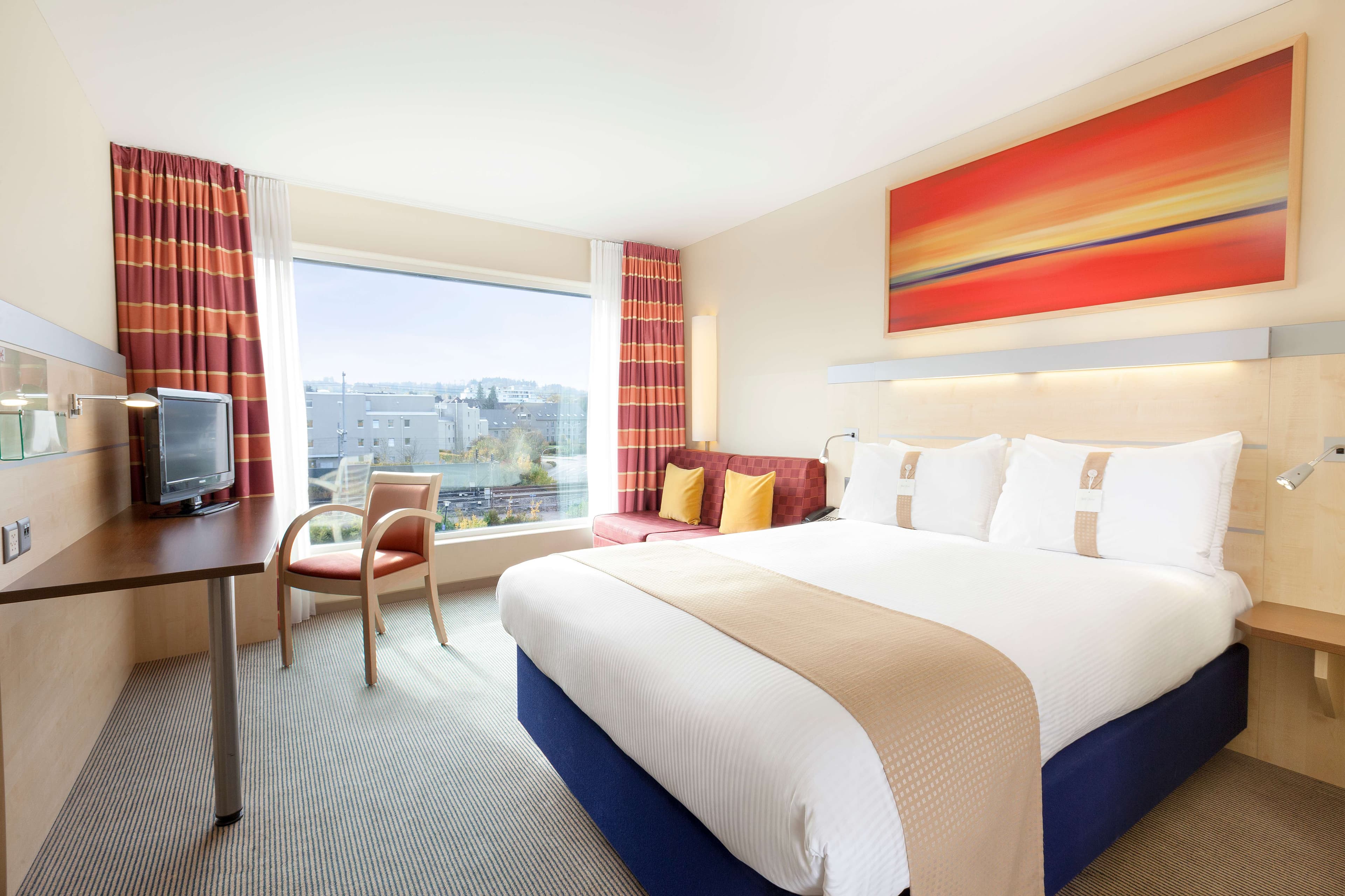 Holiday Inn Express Zürich - Airport Ansicht 3