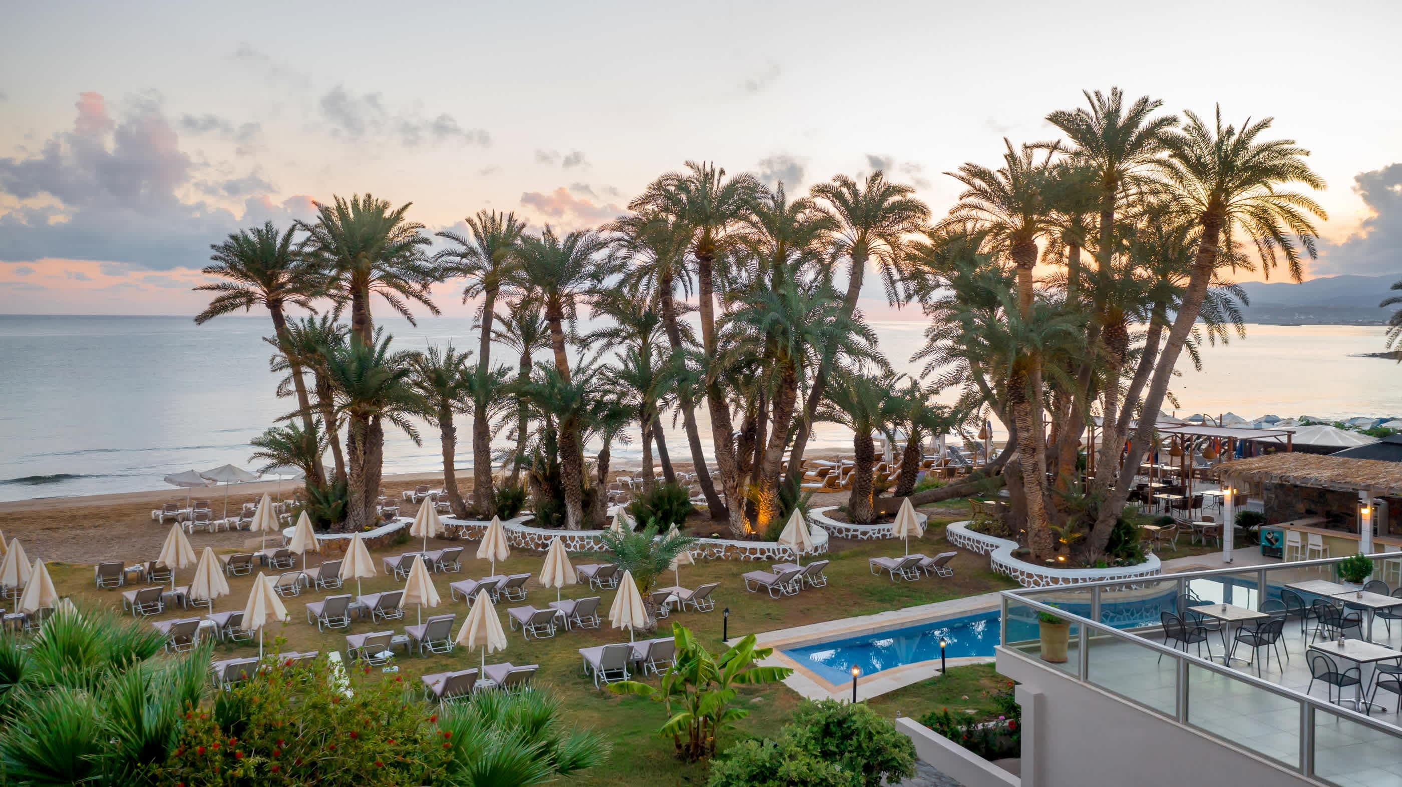 Zeus Hotels Palm Beach Ansicht 9