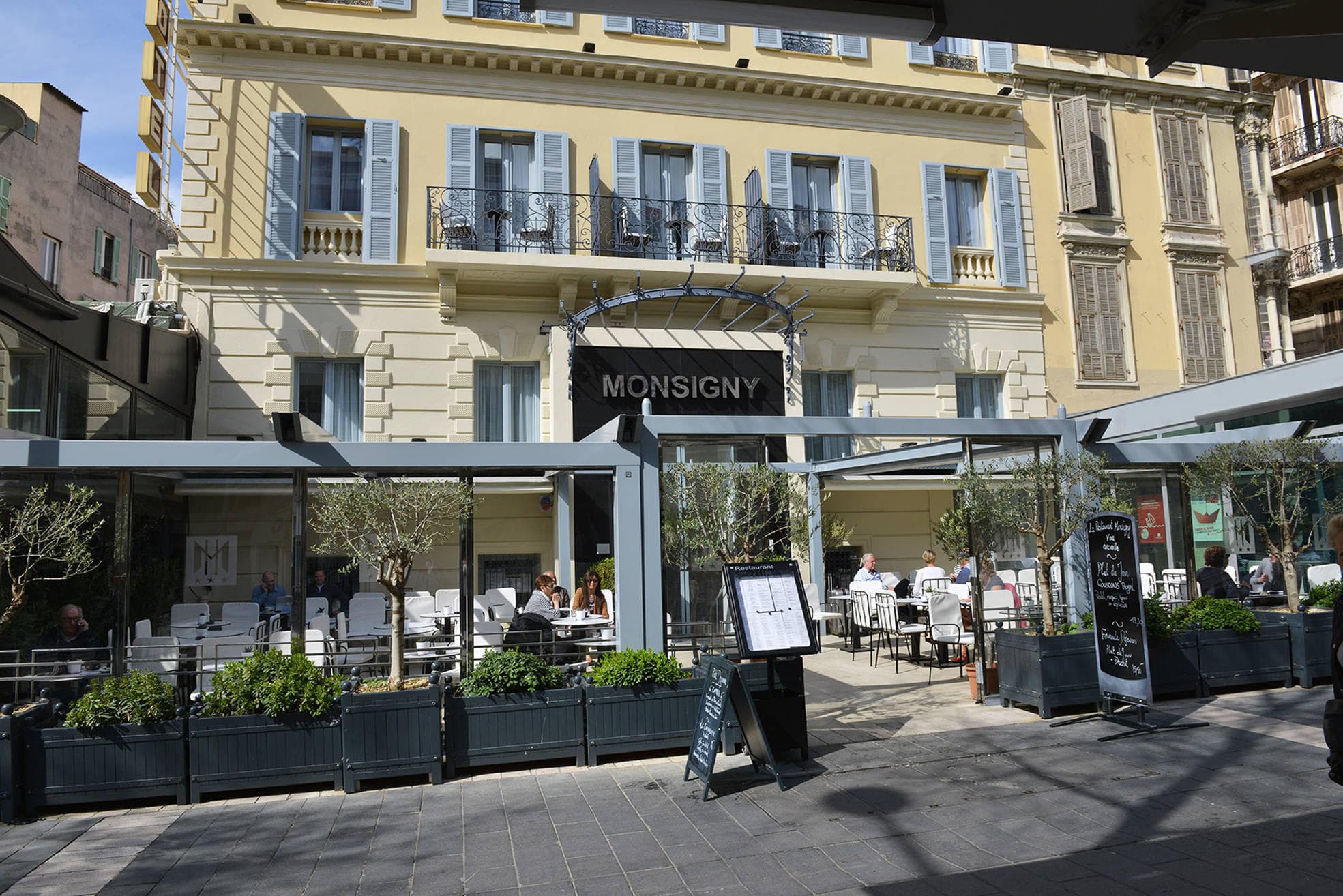 Hotel Monsigny Ansicht 9