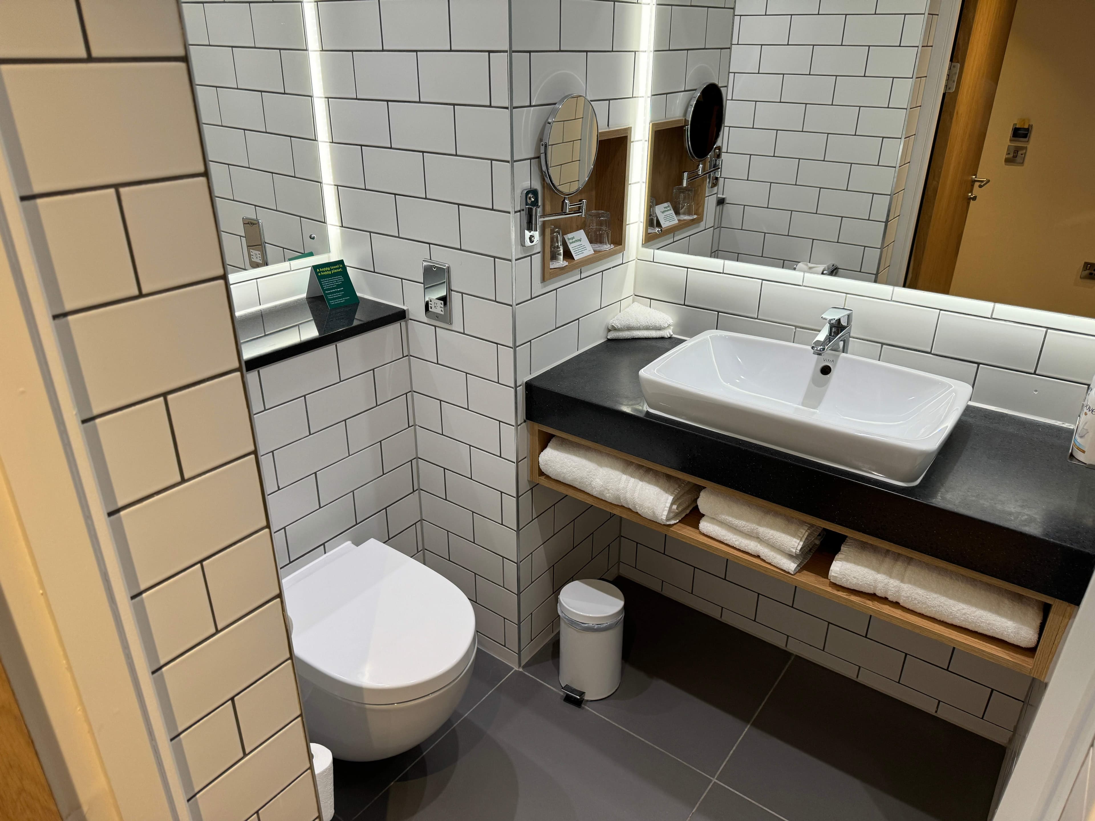 Holiday Inn London - Heathrow Bath Road Ansicht 5