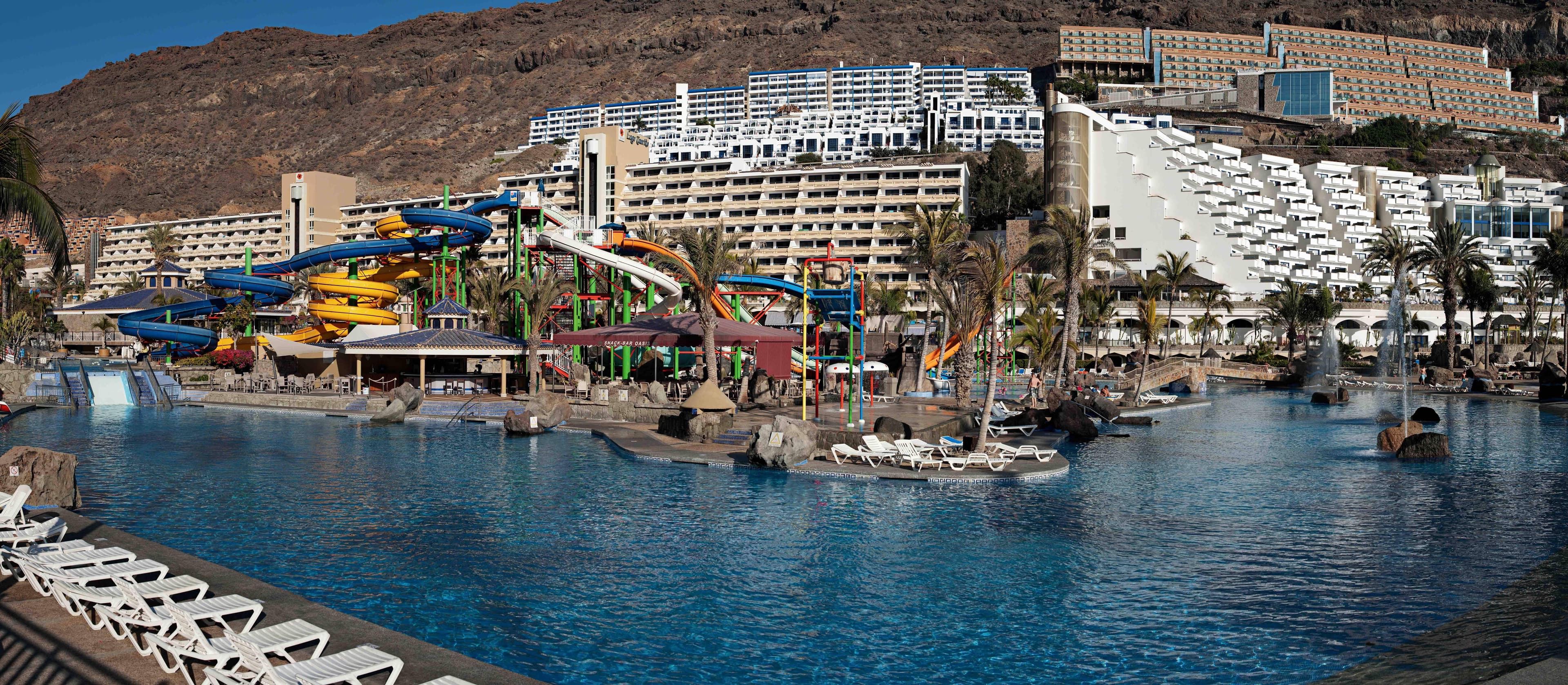 Hotel LIVVO Valle Taurito Ansicht 2