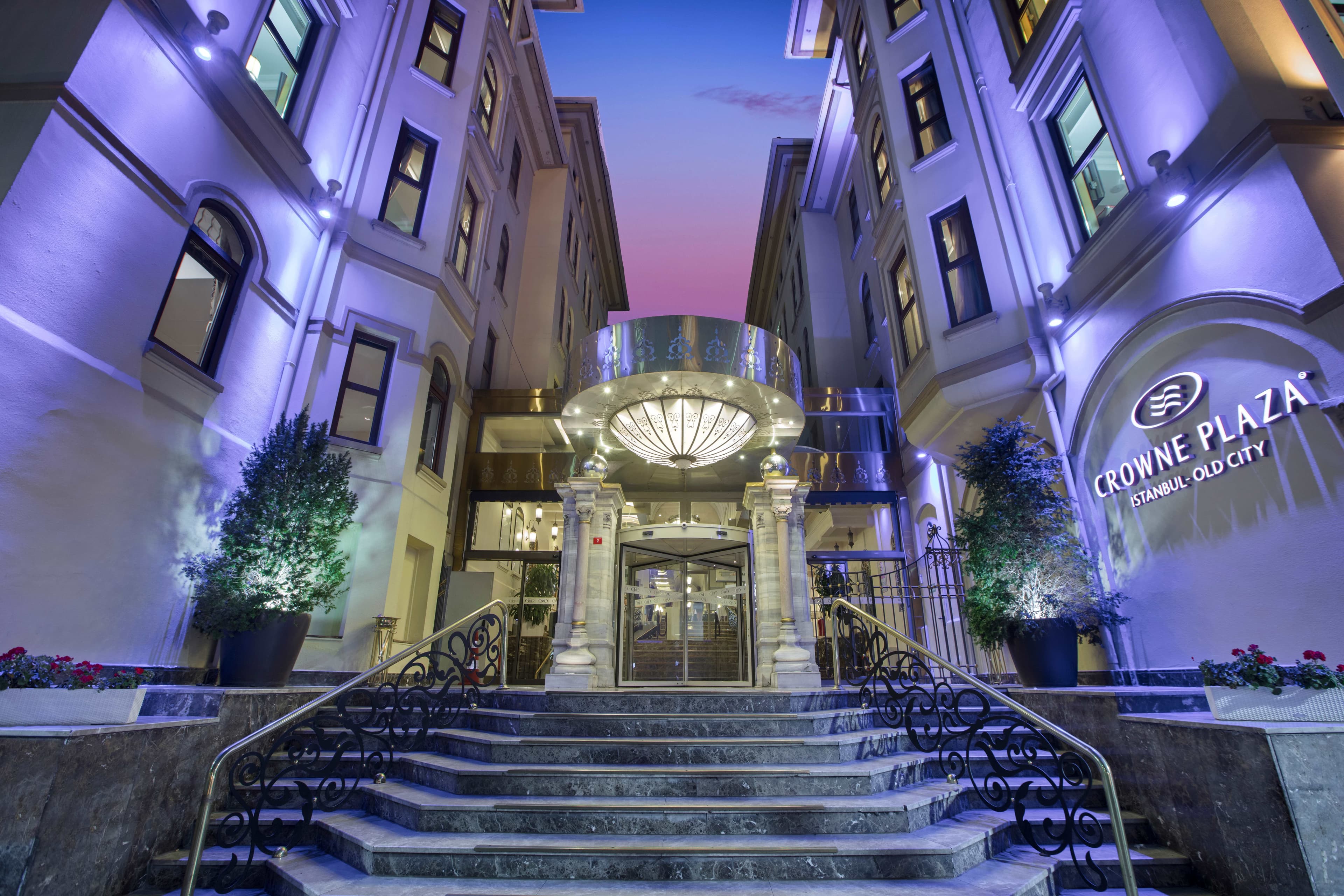 Crowne Plaza Istanbul - Old City by IH Ansicht 2