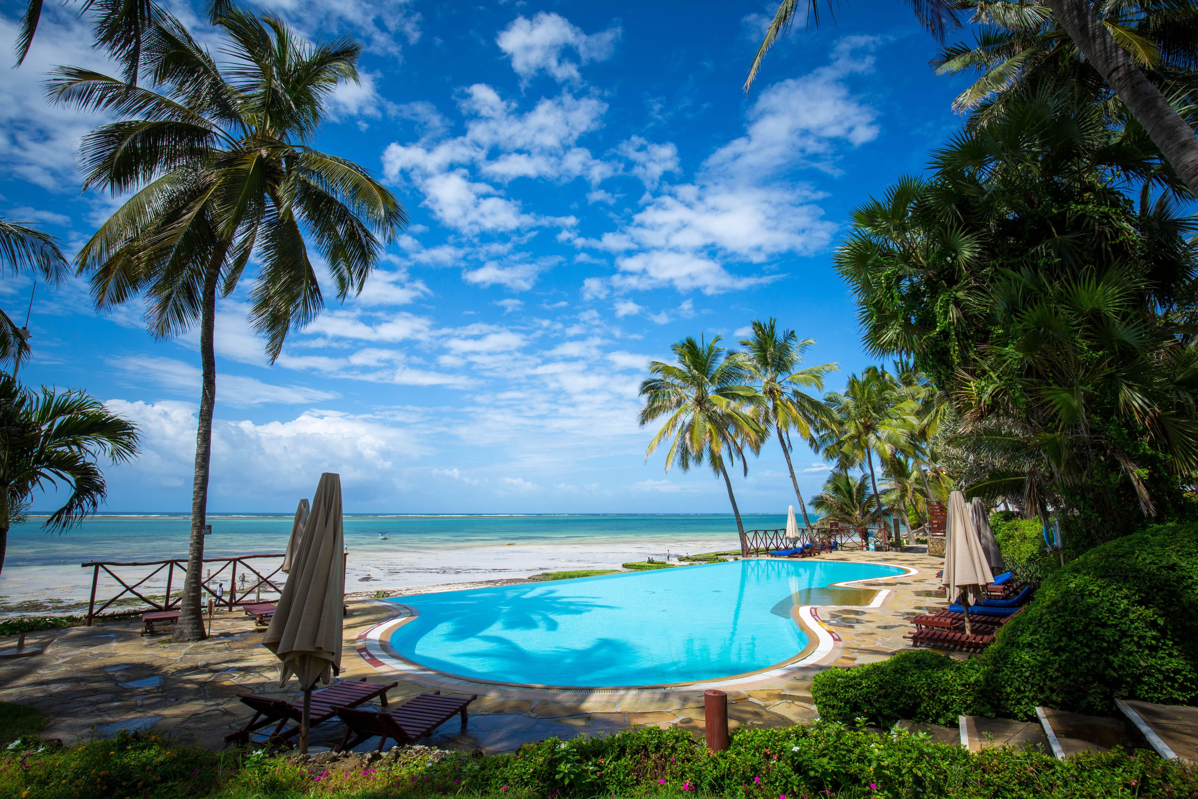 Hotel Voyager Beach Resort