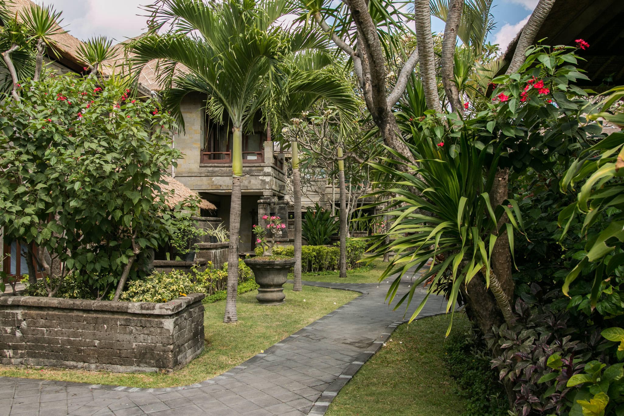 Hotel Grand Balisani Suites Ansicht 10