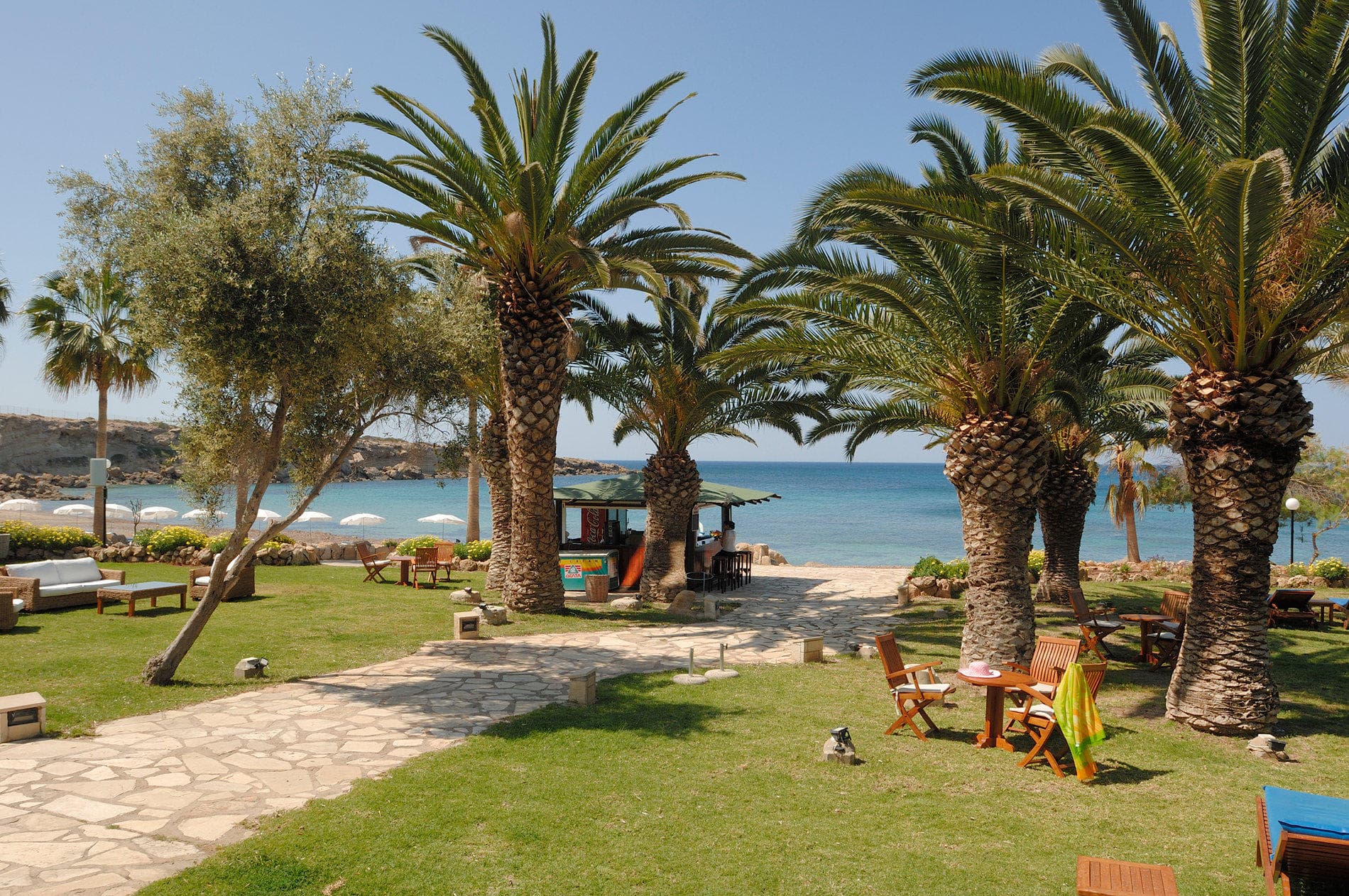 Coral Beach Hotel & Resort Ansicht 9
