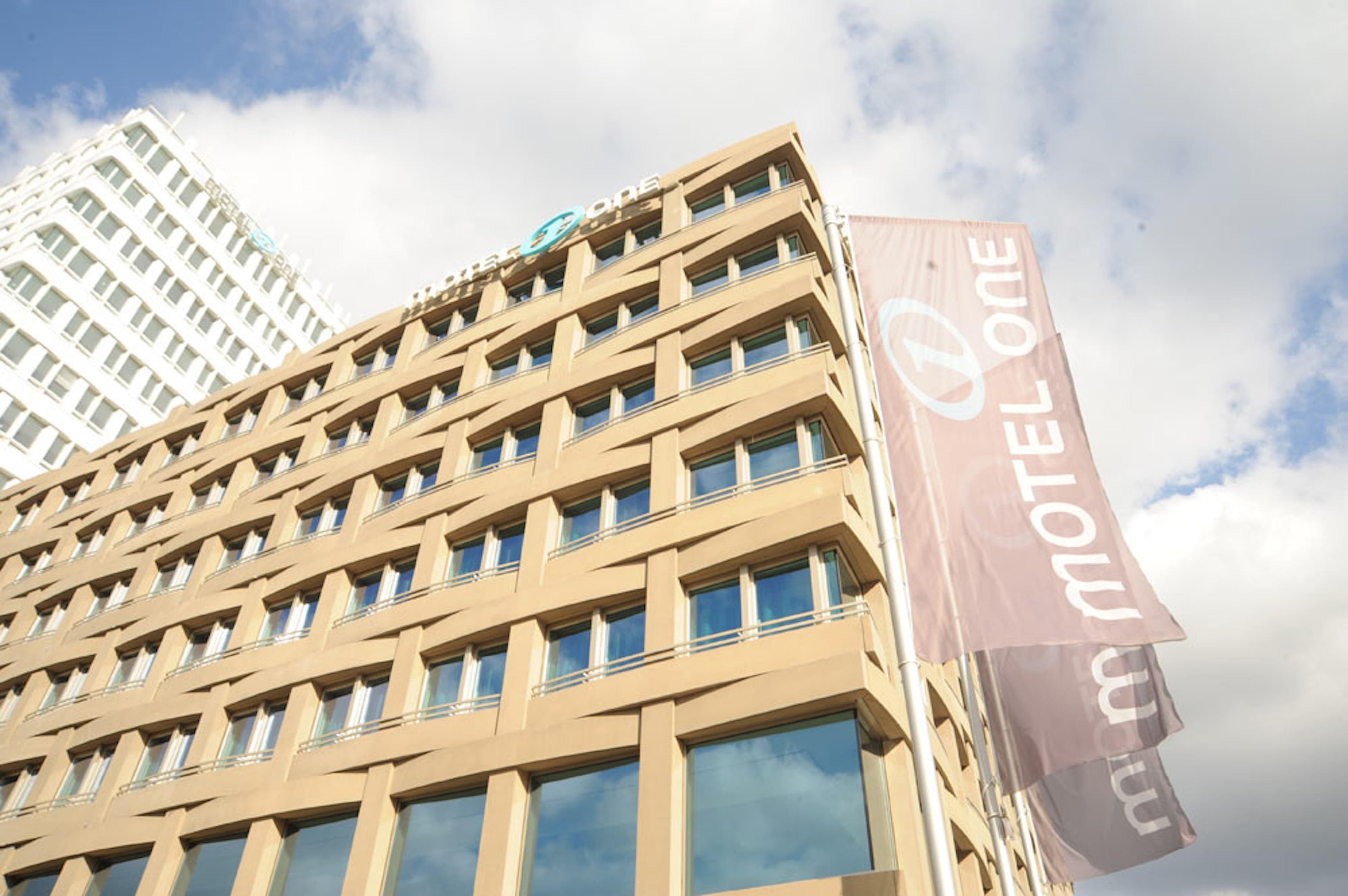 Motel One München-Campus Ansicht 2