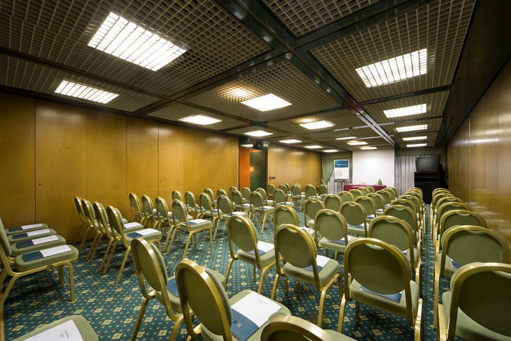 UNAHOTELS Century Milano Ansicht 4