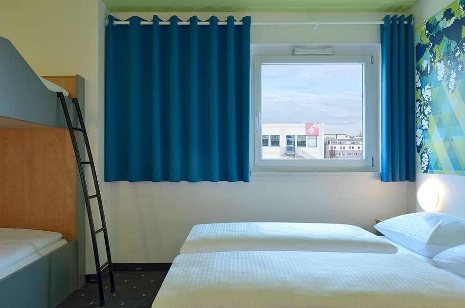 B&B HOTEL Erlangen-Süd Ansicht 4