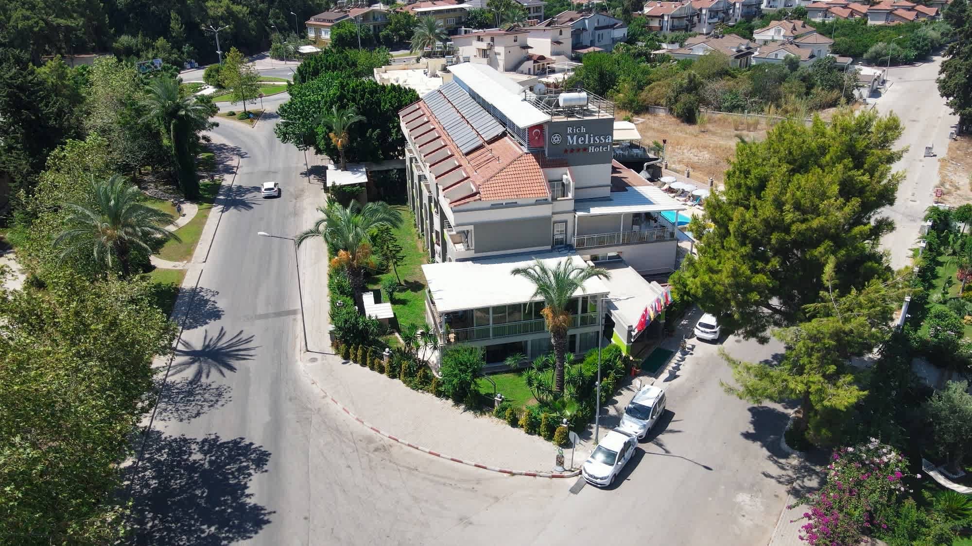 Rich Melissa Hotel Ansicht 2