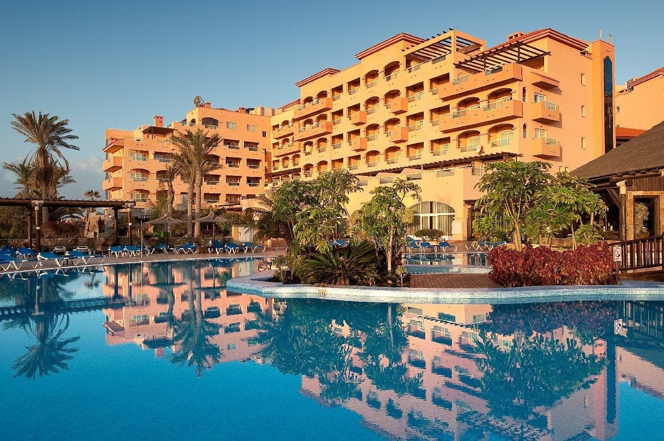Elba Sara Beach & Golf Resort