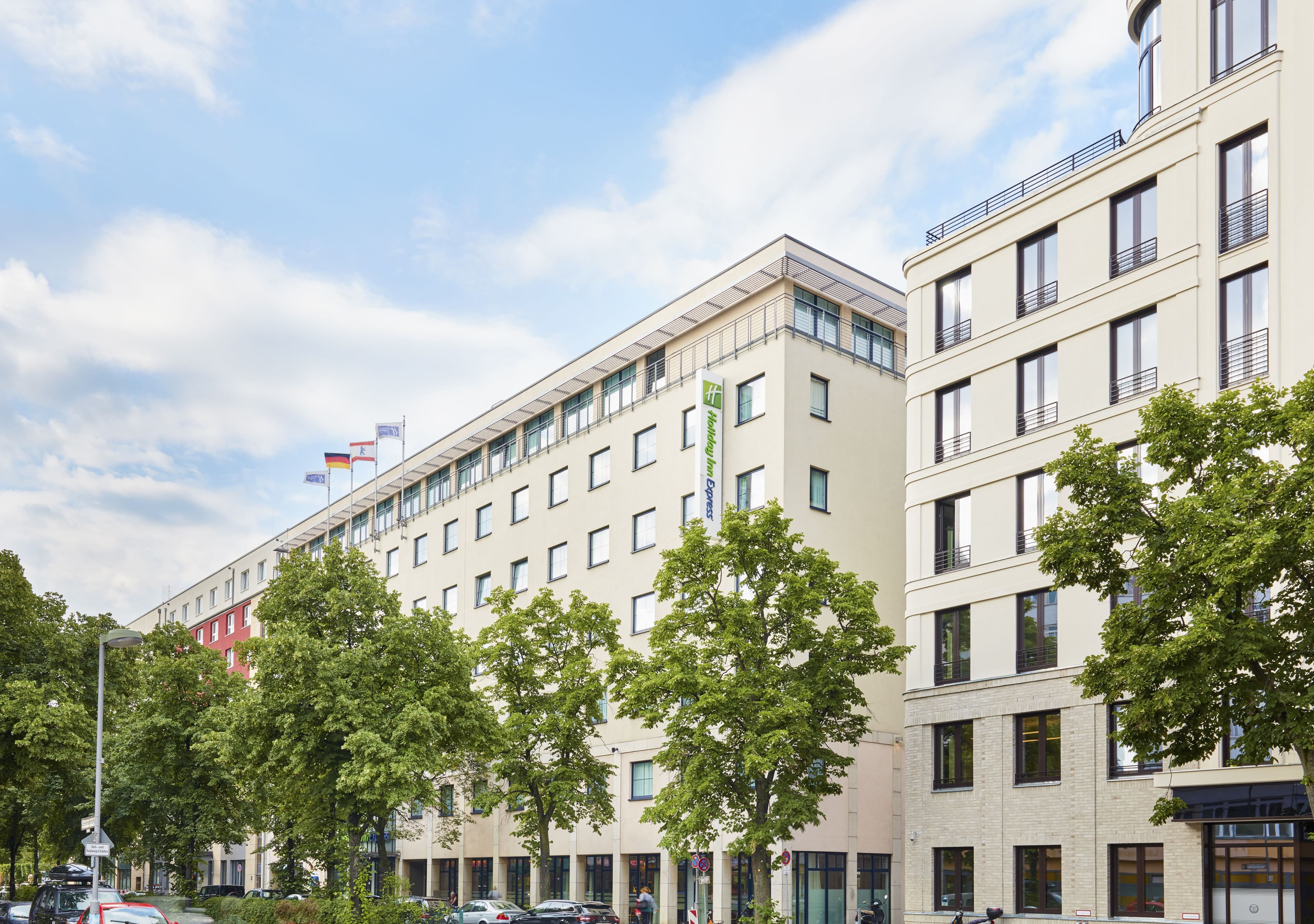 Holiday Inn Express Berlin City Center Ansicht 2