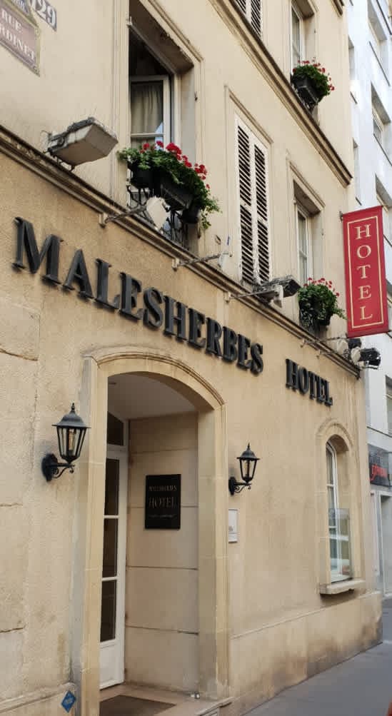 Hotel Romance Malesherbes by Patrick Hayat Ansicht 2