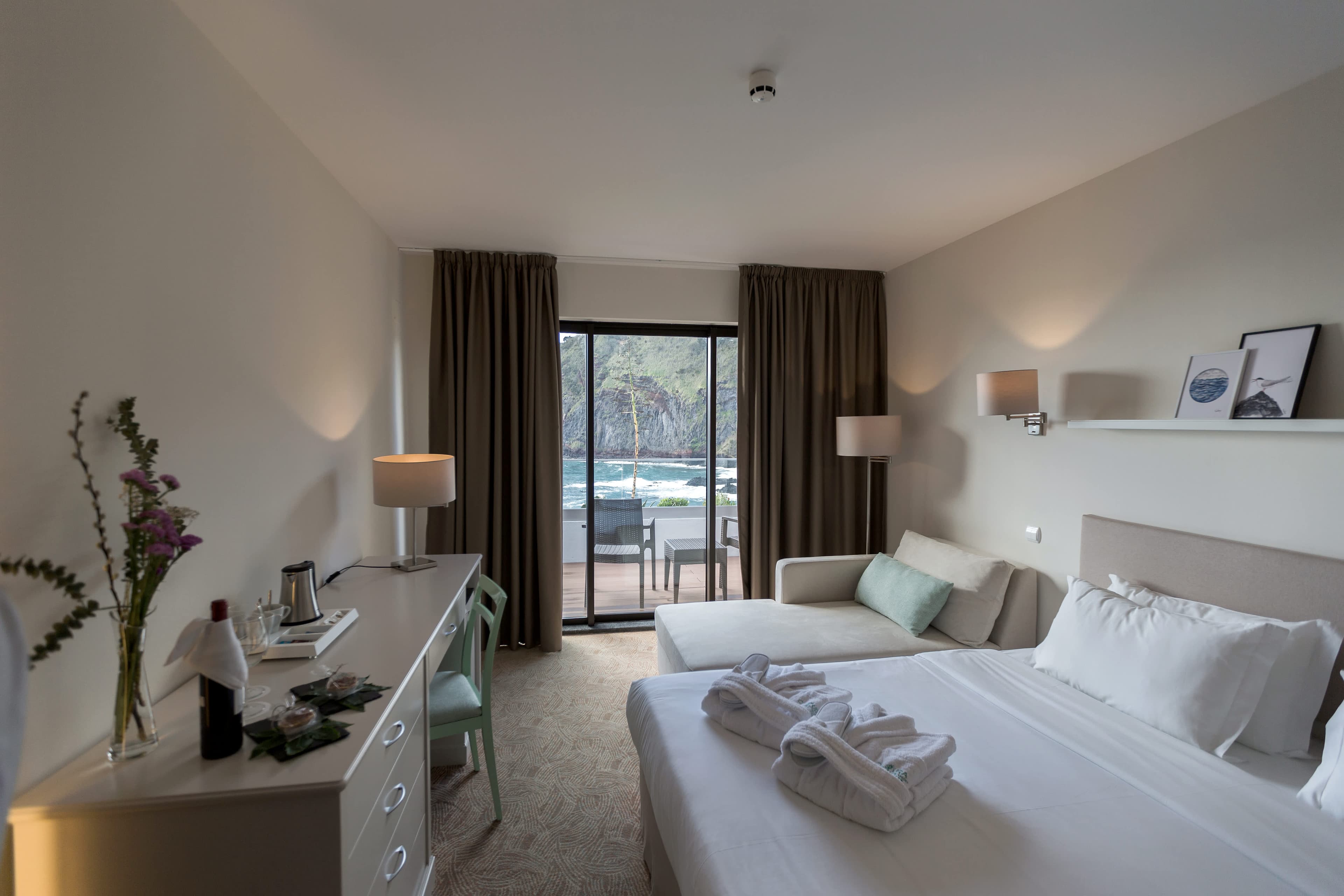 Caloura Hotel Resort Ansicht 5