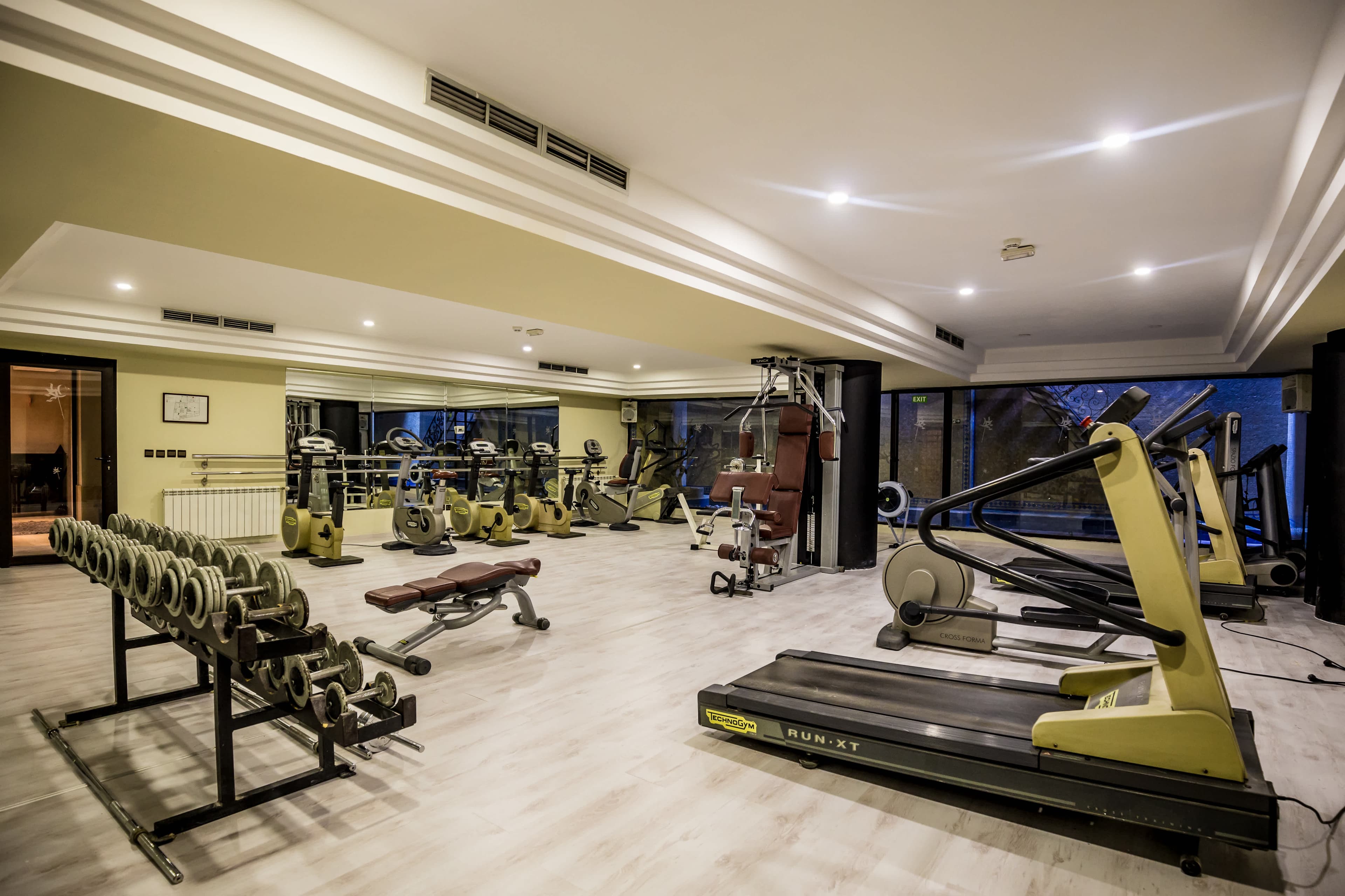 Hotel Dellarosa Suites & Spa Ansicht 9