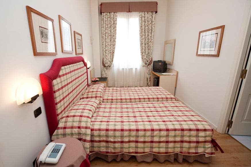 Hotel Italia Ansicht 7