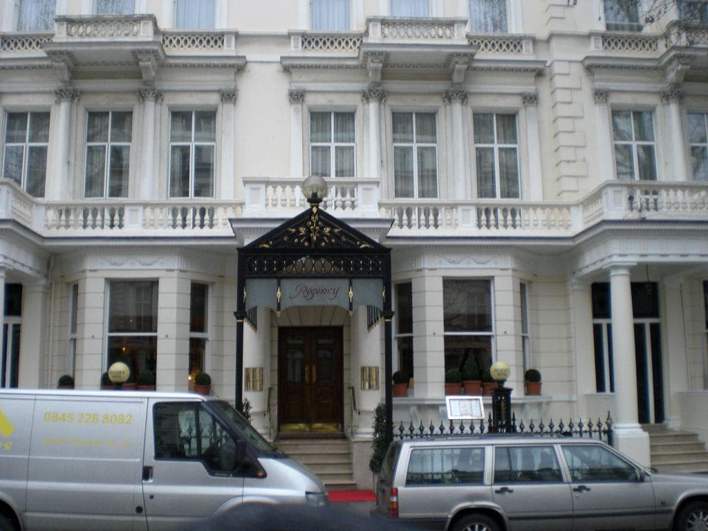 100 Queen's Gate Hotel London Kensington, Curio Collection by Hilton