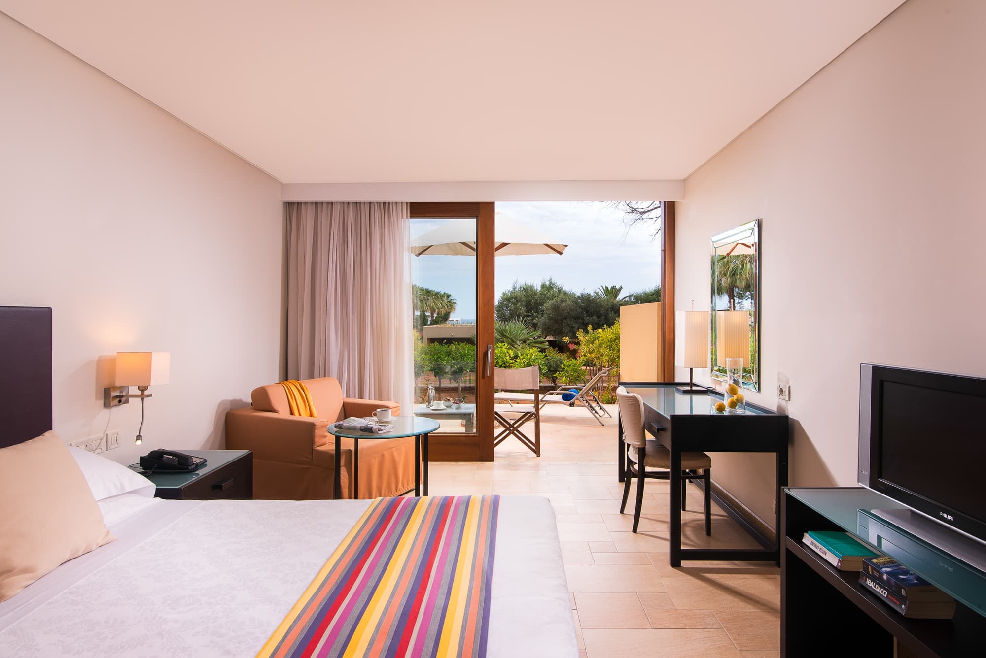 Kernos Beach Hotel & Bungalows Ansicht 4