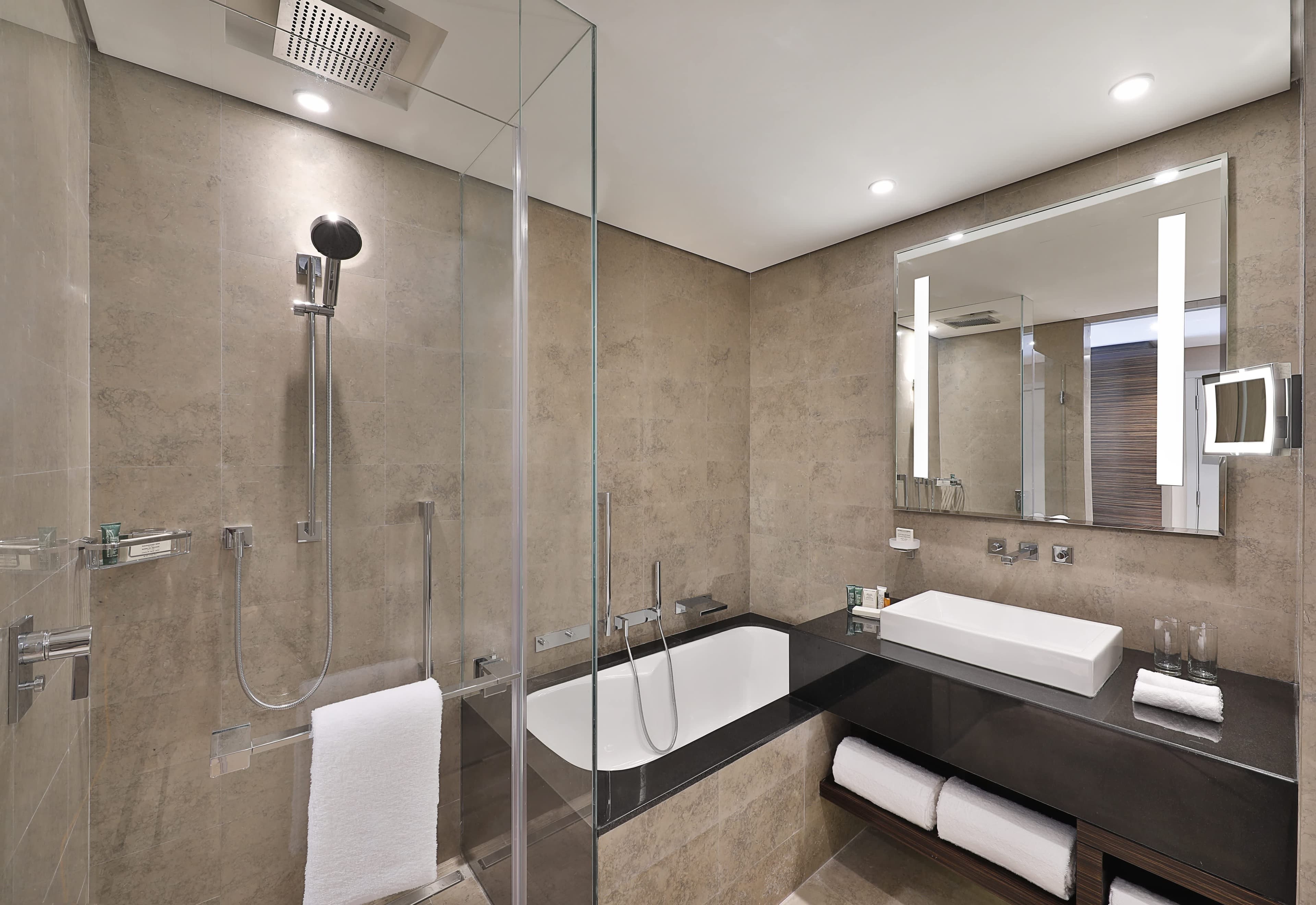 Hilton Riyadh Hotel & Residences Ansicht 5