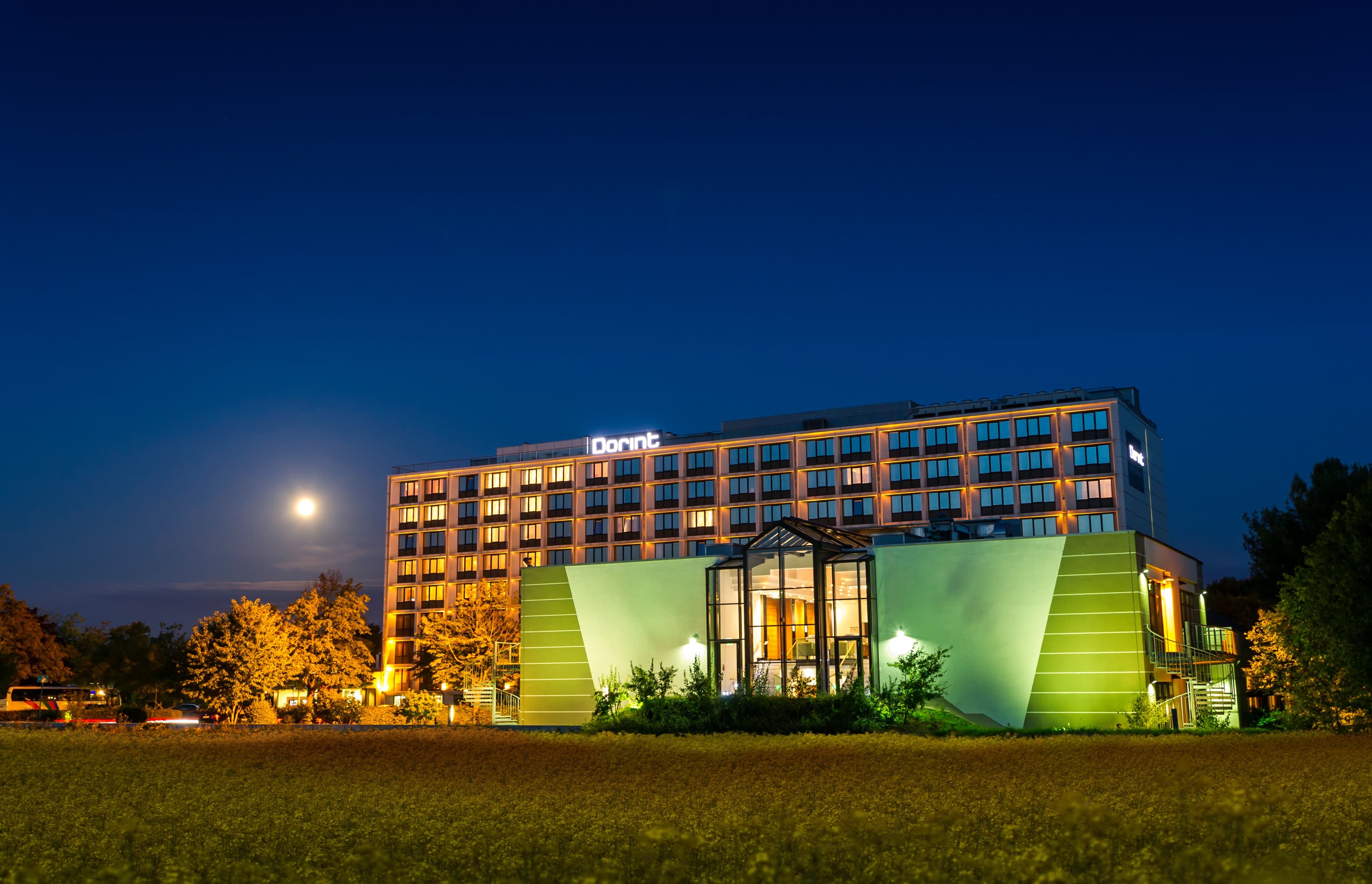 Dorint Main Taunus Zentrum Ansicht 2
