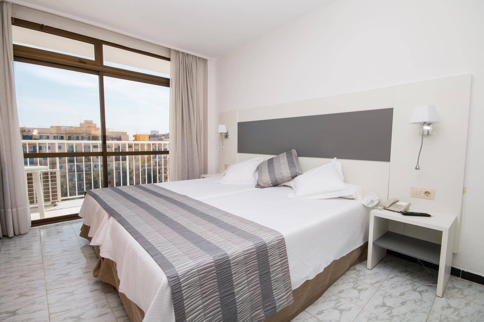 Hotel Amic Miraflores Ansicht 4