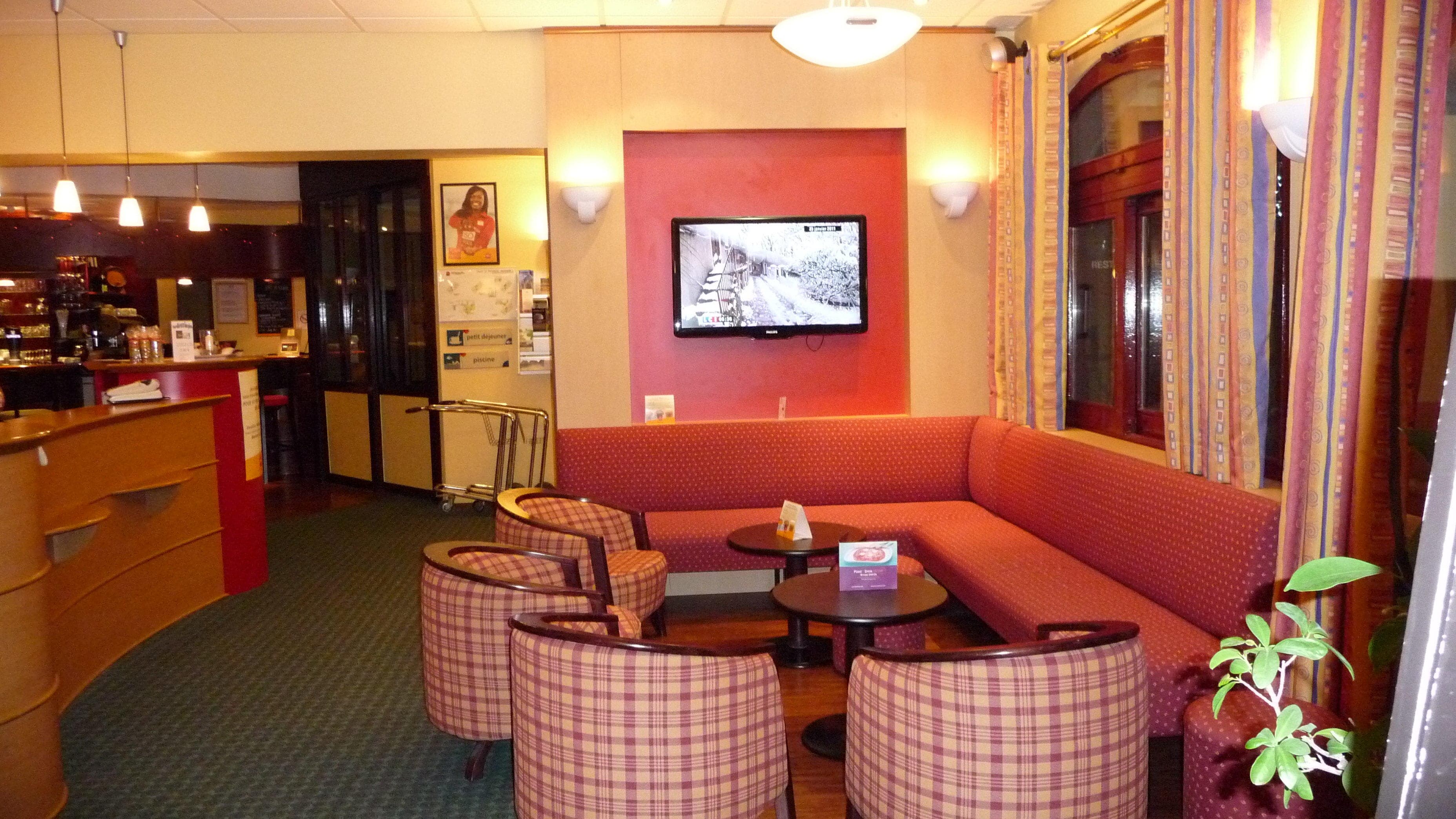 Hotel Ibis Beaune Centre Ansicht 9