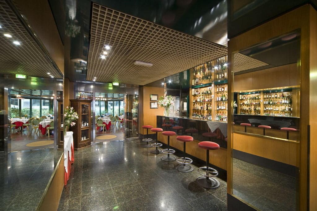 UNAHOTELS Century Milano Ansicht 9