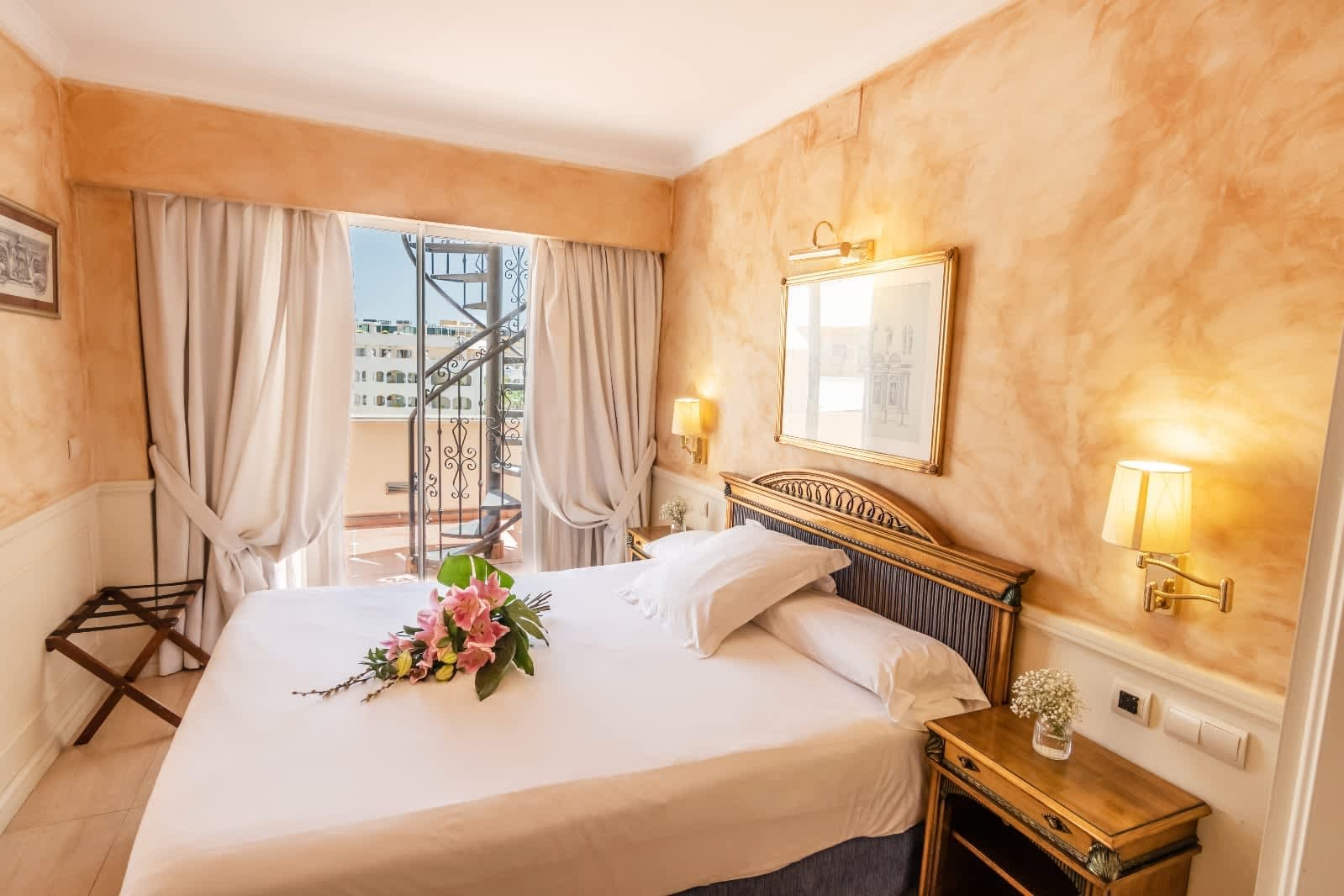 Apartments Guadalpin Suites Ansicht 8