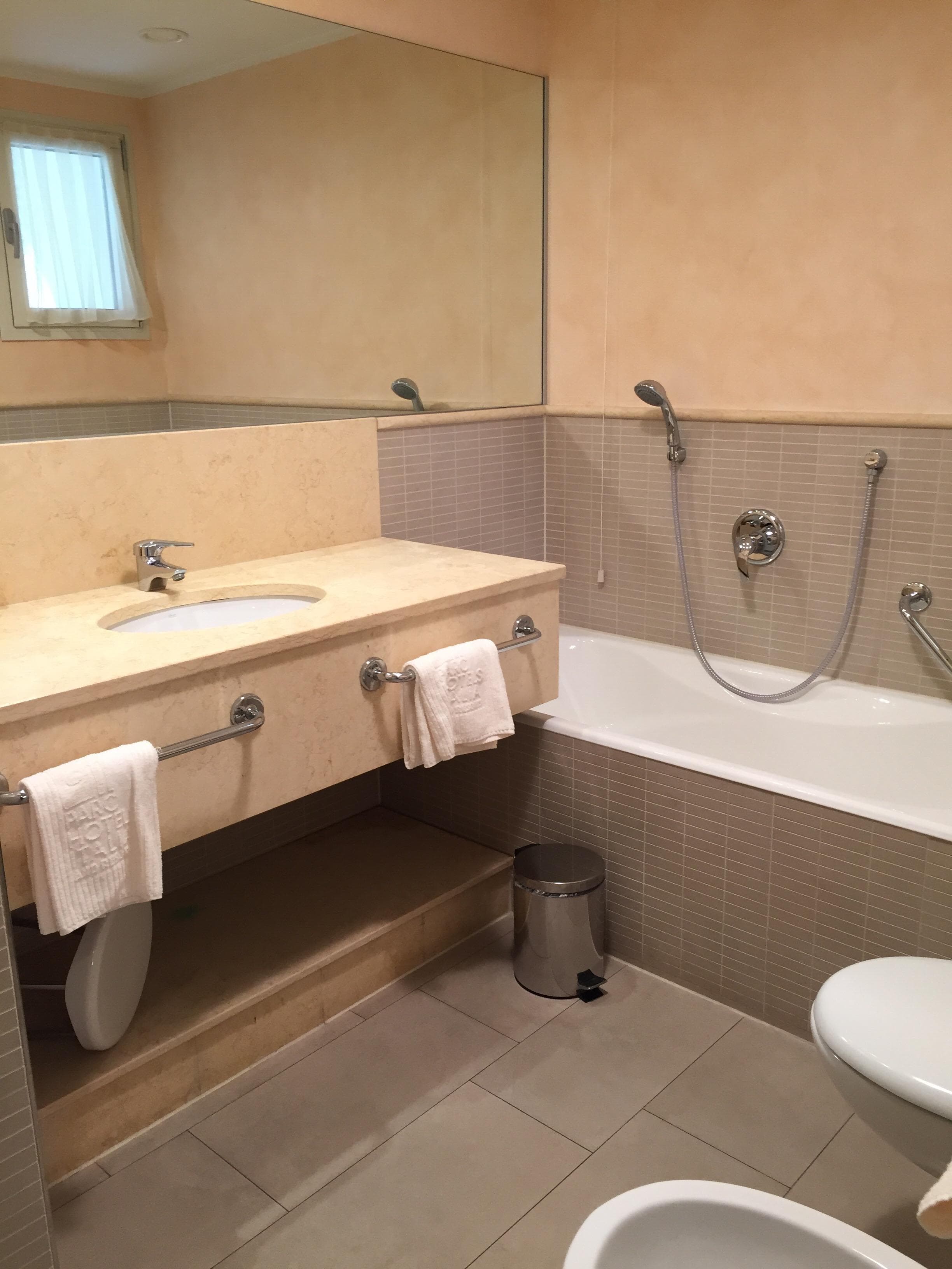 Parc Hotel Germano Suites & Apartments Ansicht 5