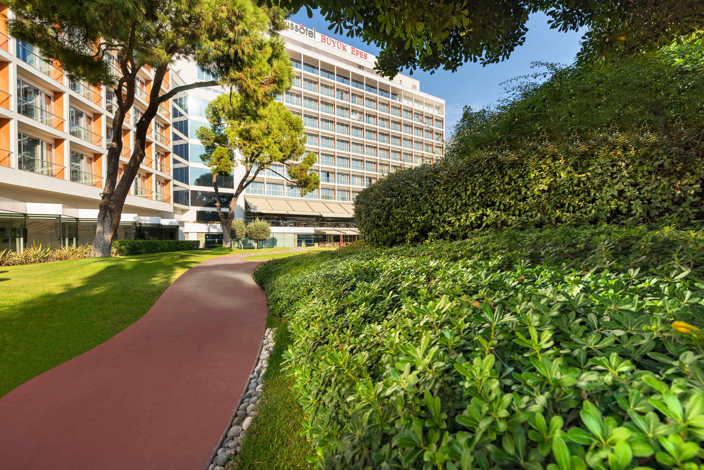 Swissôtel Büyük Efes Ansicht 8