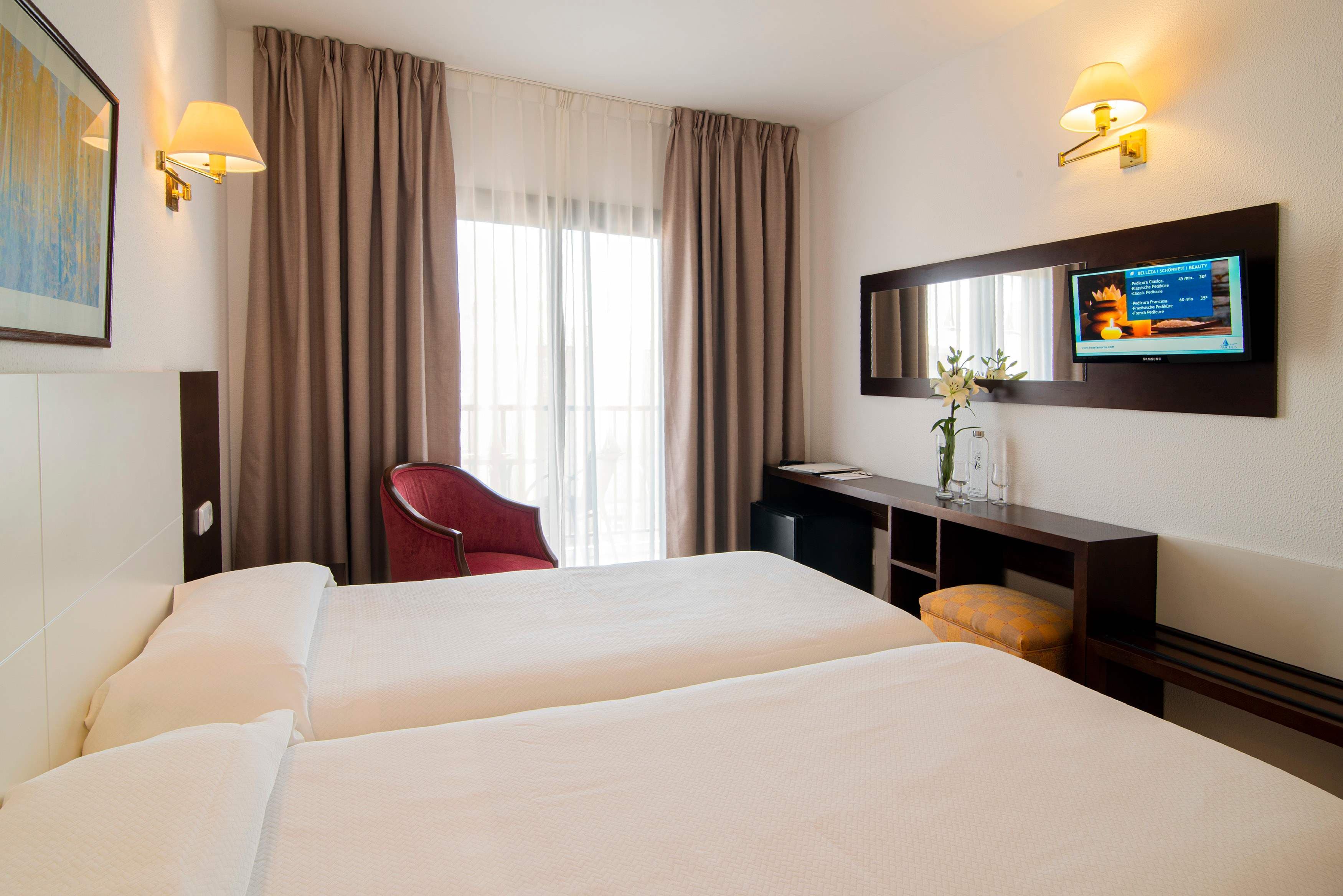 Hotel Amoros Ansicht 5