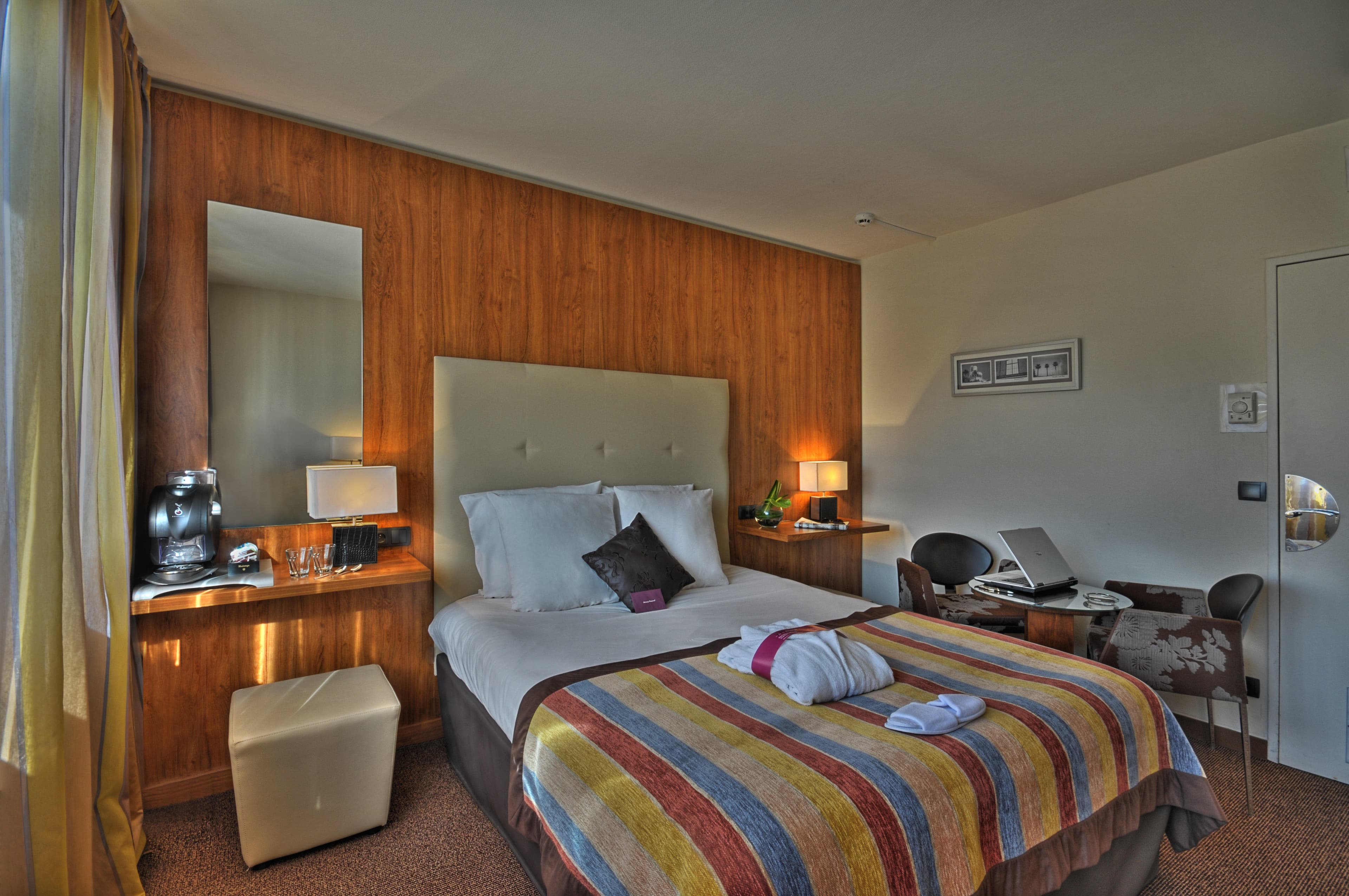 Hotel Mercure Centre Notre Dame Ansicht 3