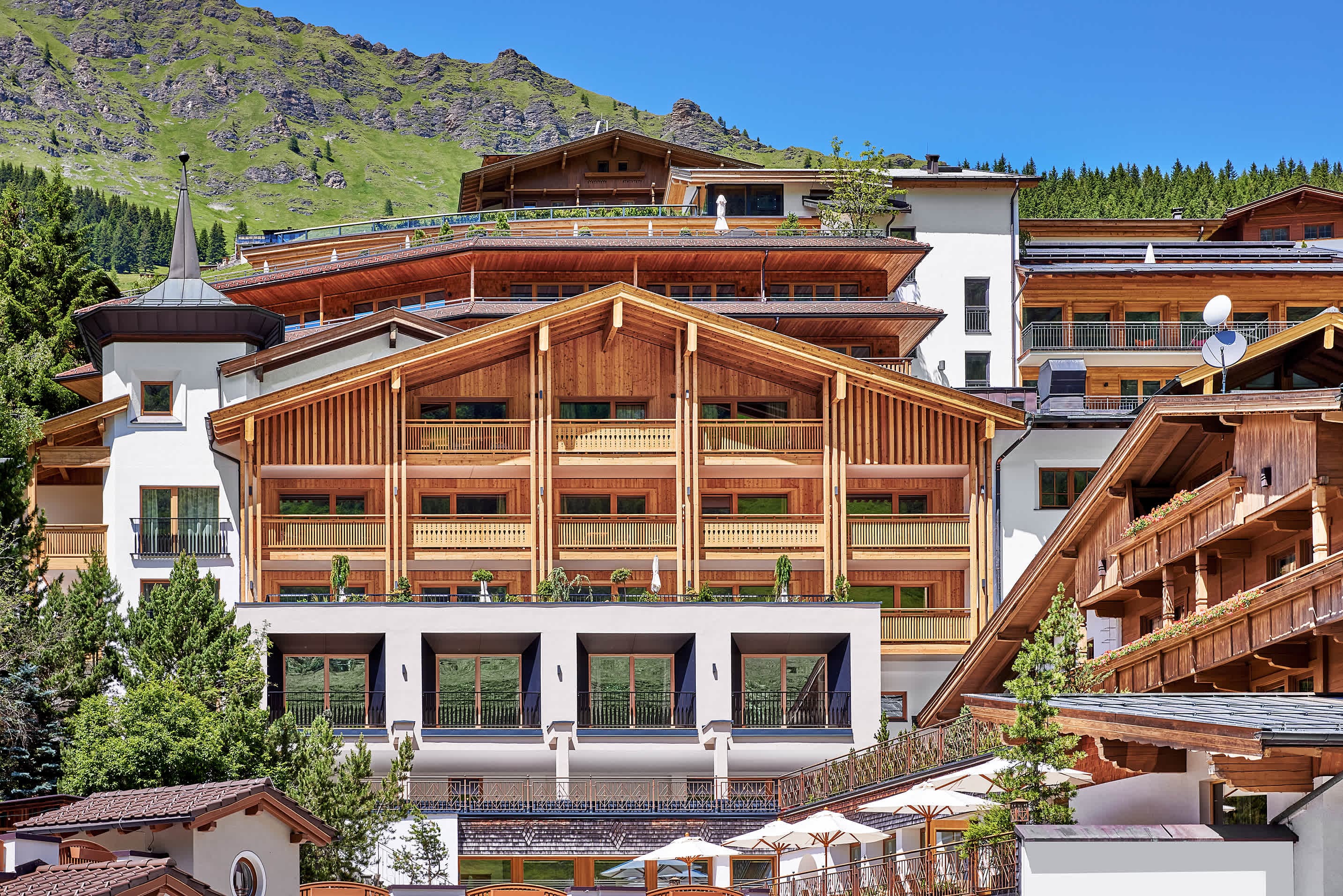 Hotel Berghof Crystal SPA & Sports Hintertux Ansicht 2