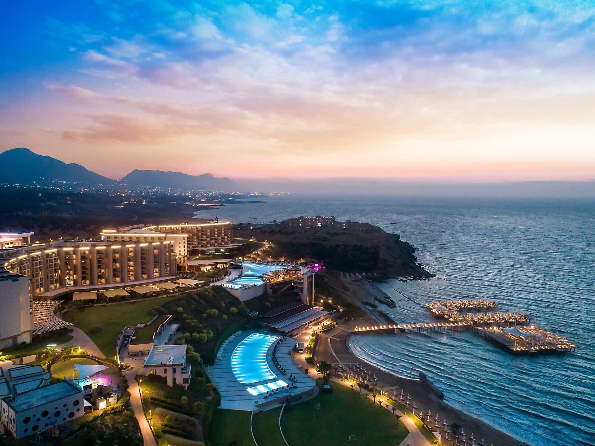 Elexus Hotel & Resort & Casino Ansicht 2