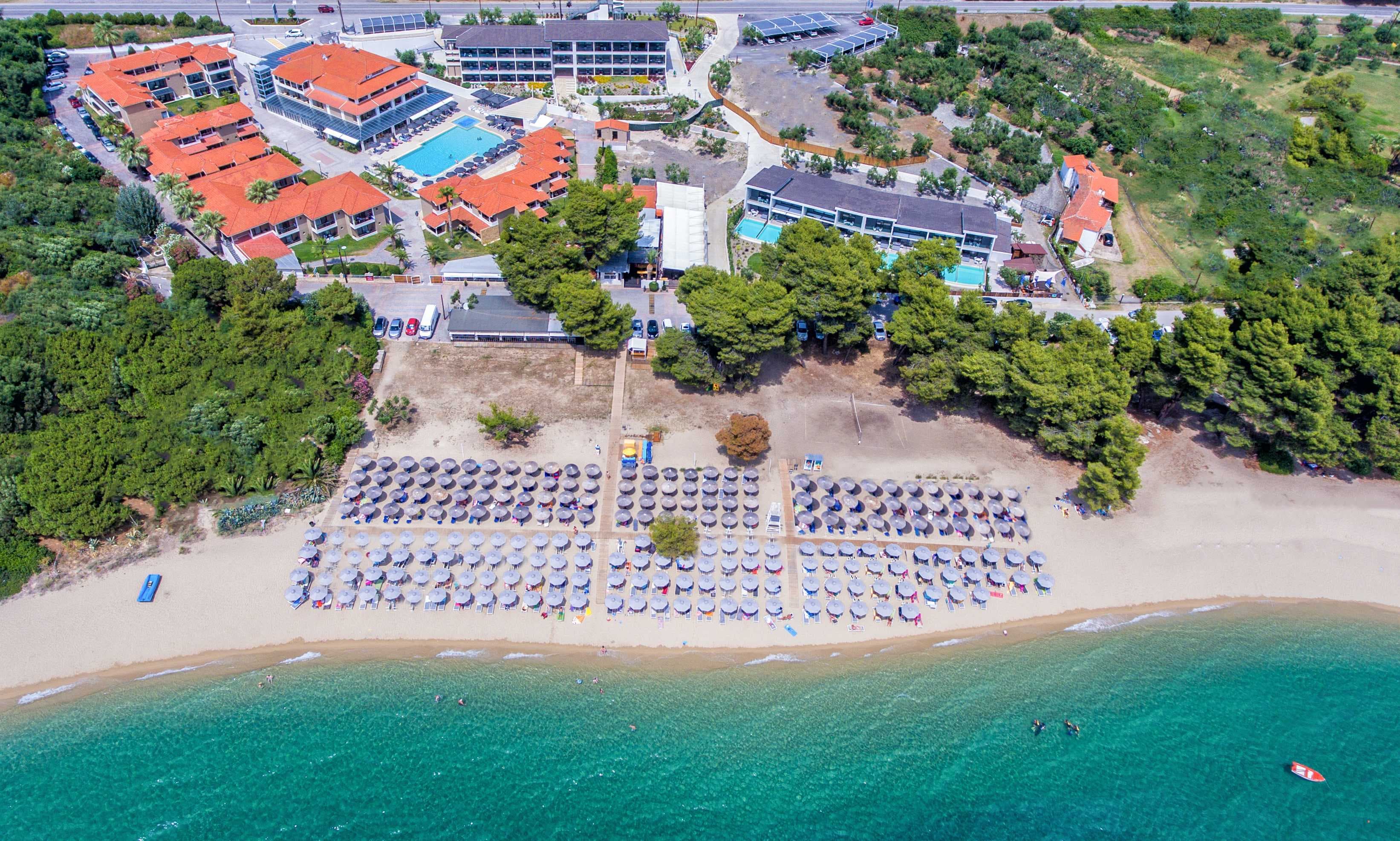 Hotel Lagomandra Beach Ansicht 2