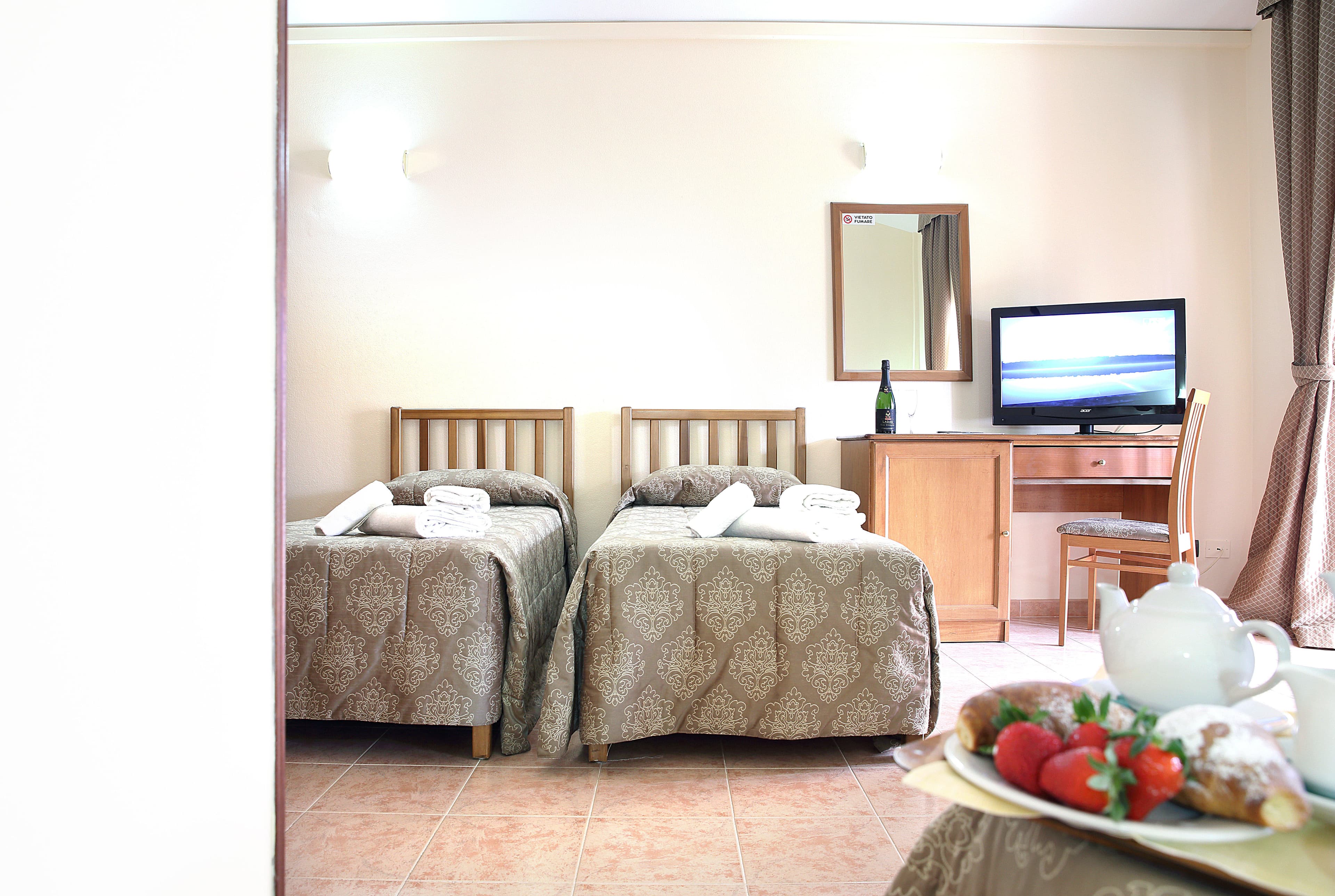 Hotel Pausania Inn Ansicht 5