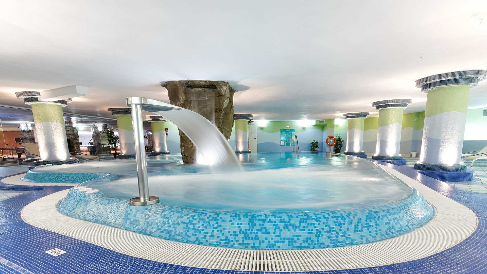 Bull Escorial & Spa Ansicht 10