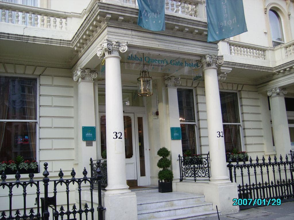The Queen's Gate Hotel Ansicht 2
