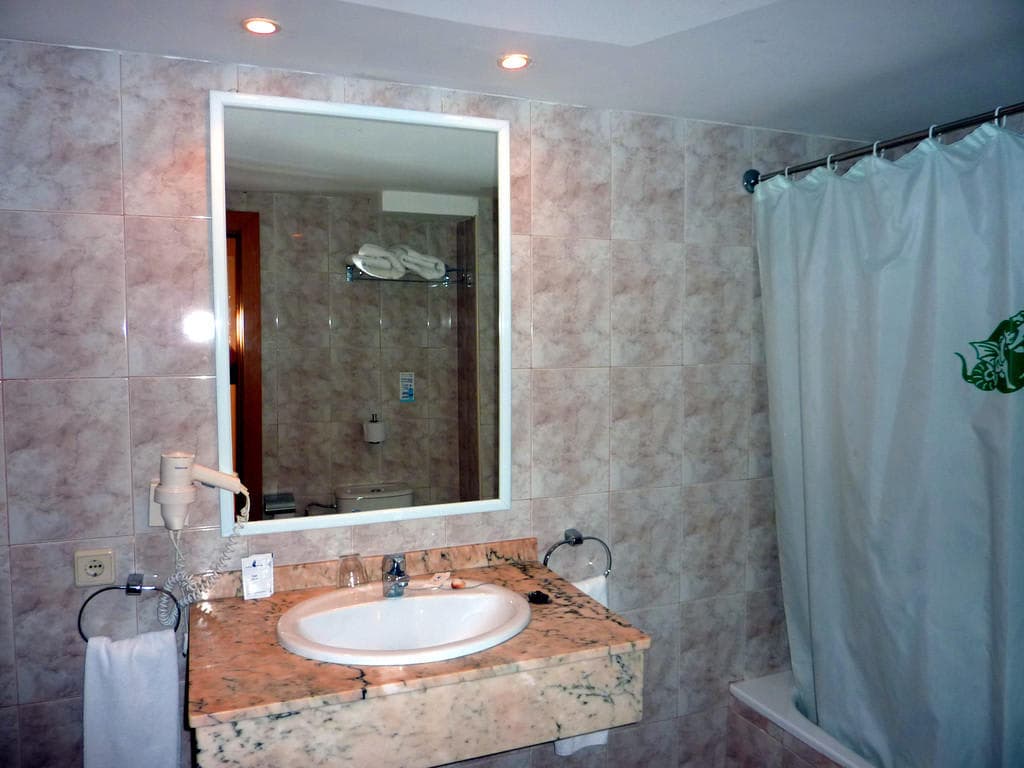 Hotel Sant Jordi Ansicht 6