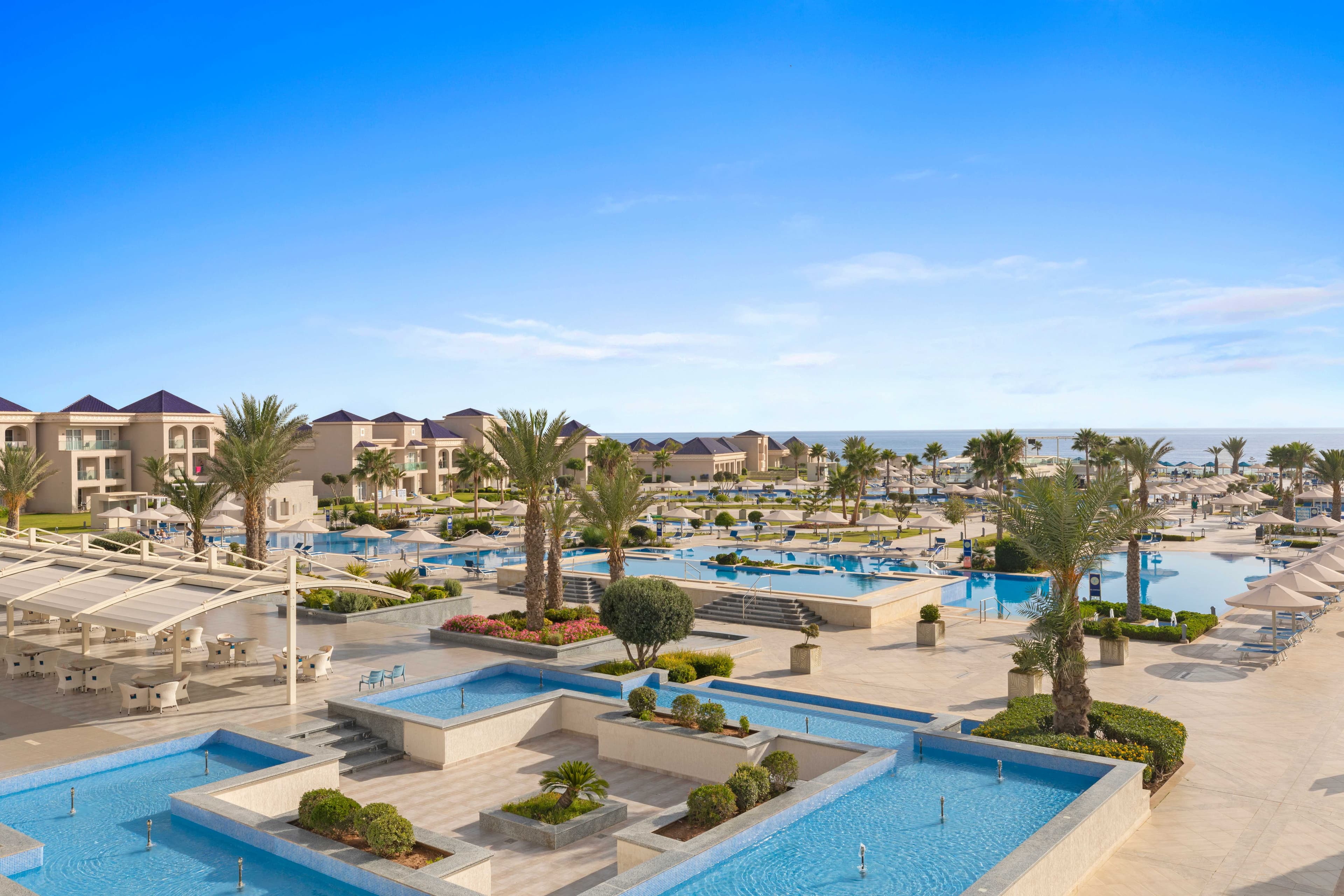 Pickalbatros White Beach Resort