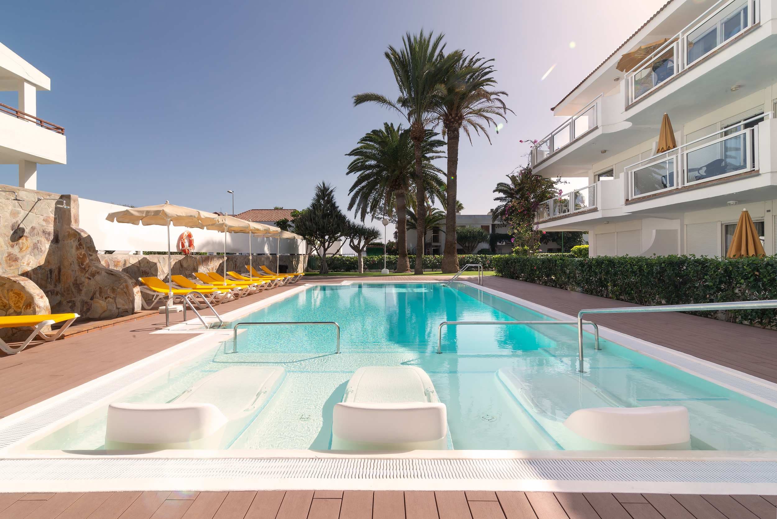 Apartamentos Montemayor Ansicht 8